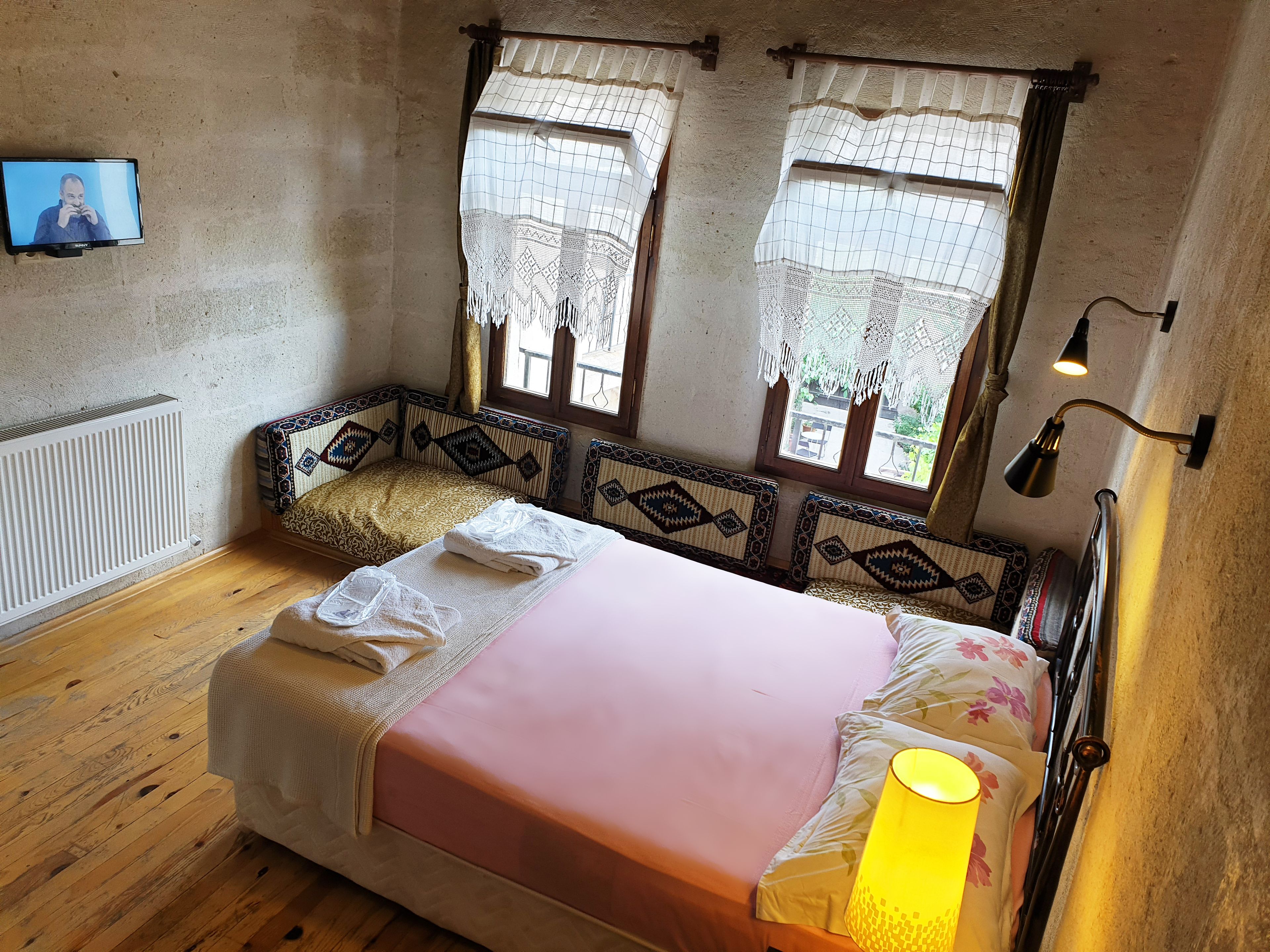 Karadut Cave Hotel