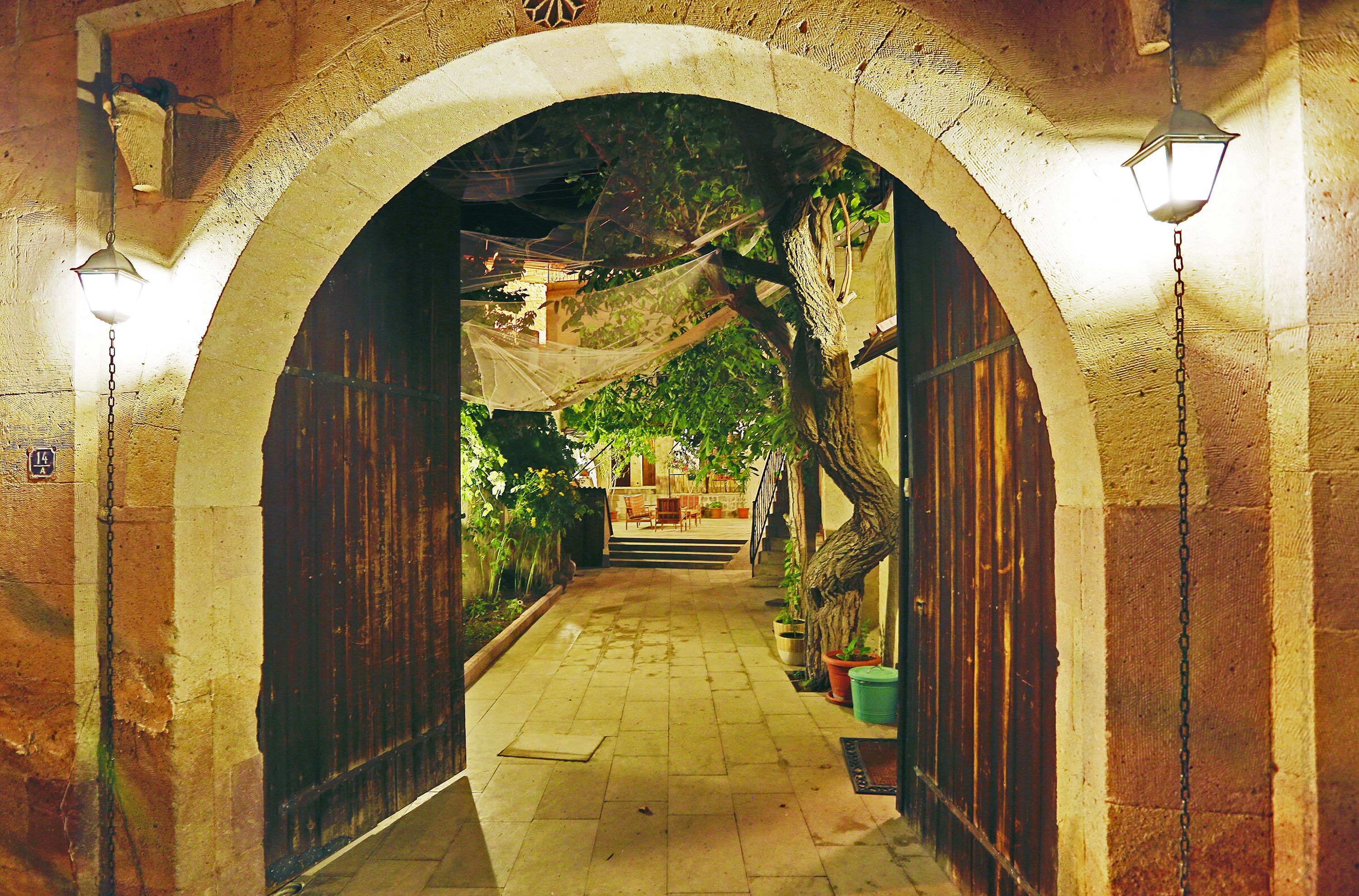 Karadut Cave Hotel