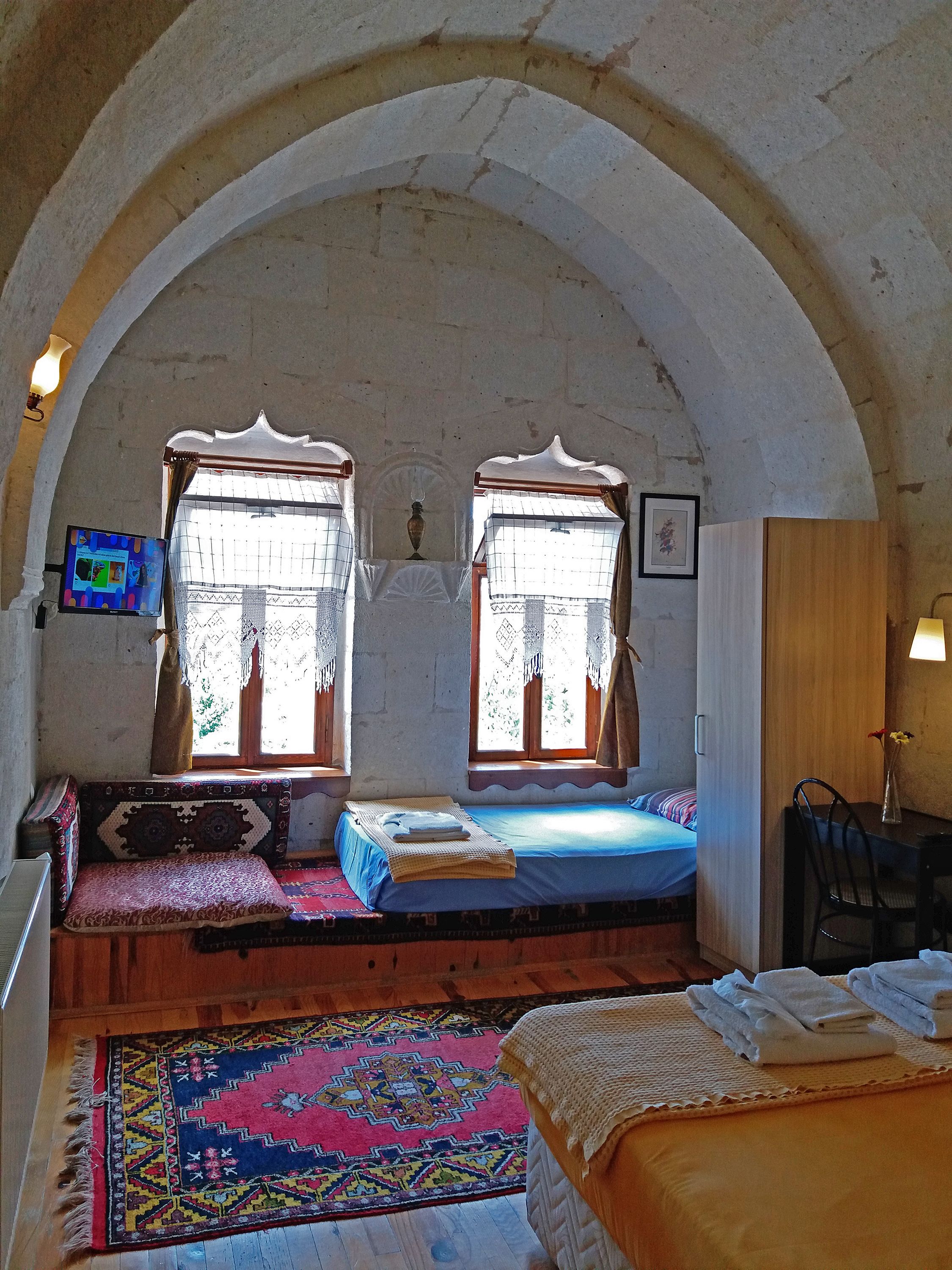 Karadut Cave Hotel