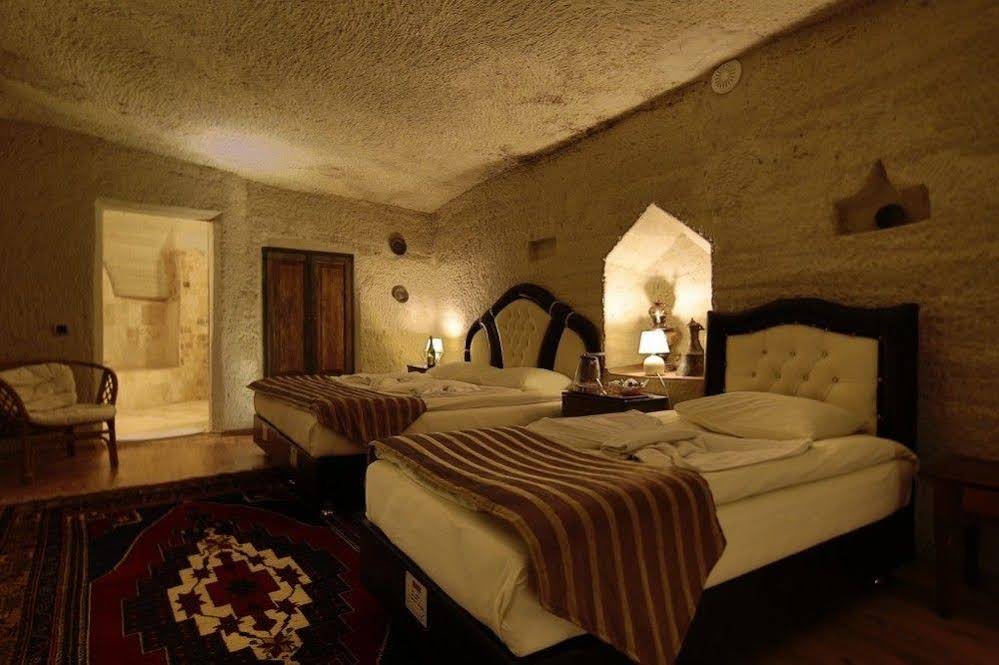 Kayatas Cave Suites Hotel