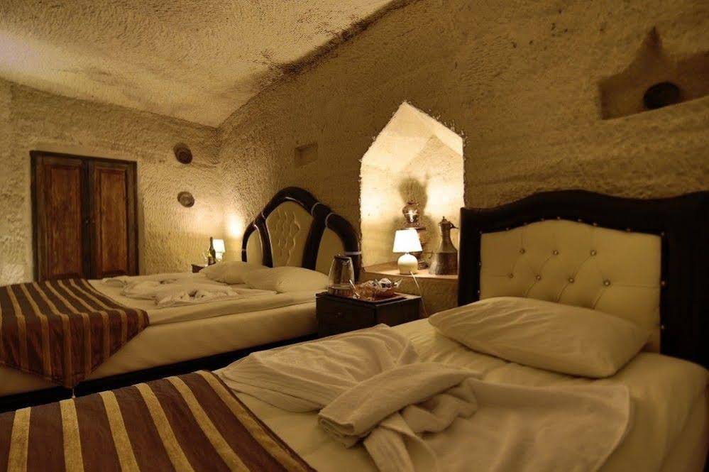 Kayatas Cave Suites Hotel