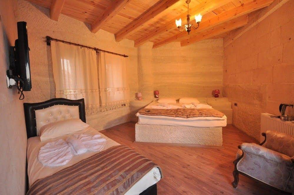 Kayatas Cave Suites Hotel