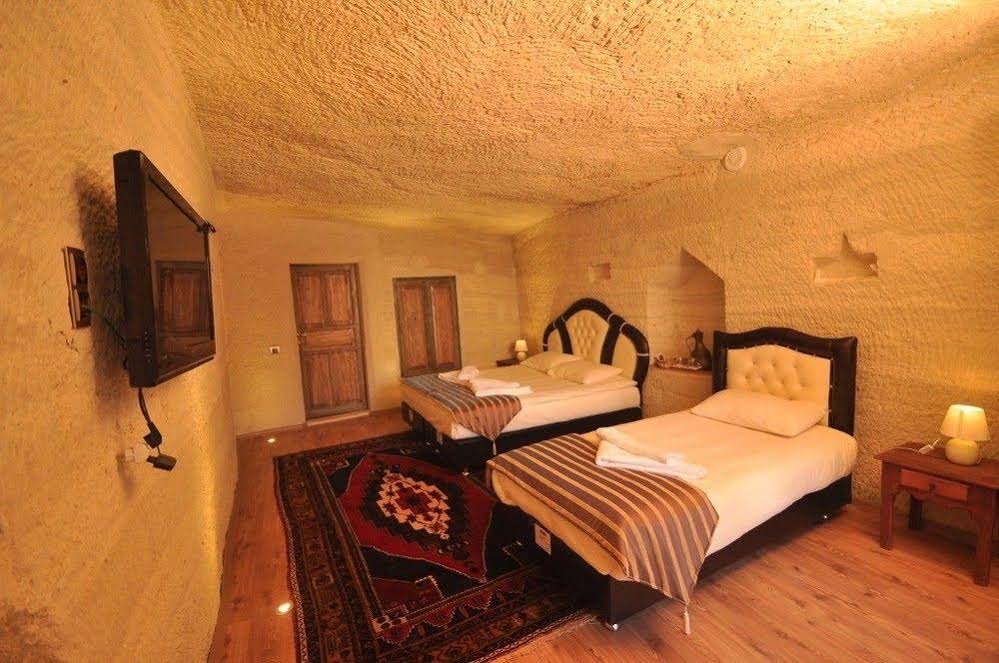 Kayatas Cave Suites Hotel