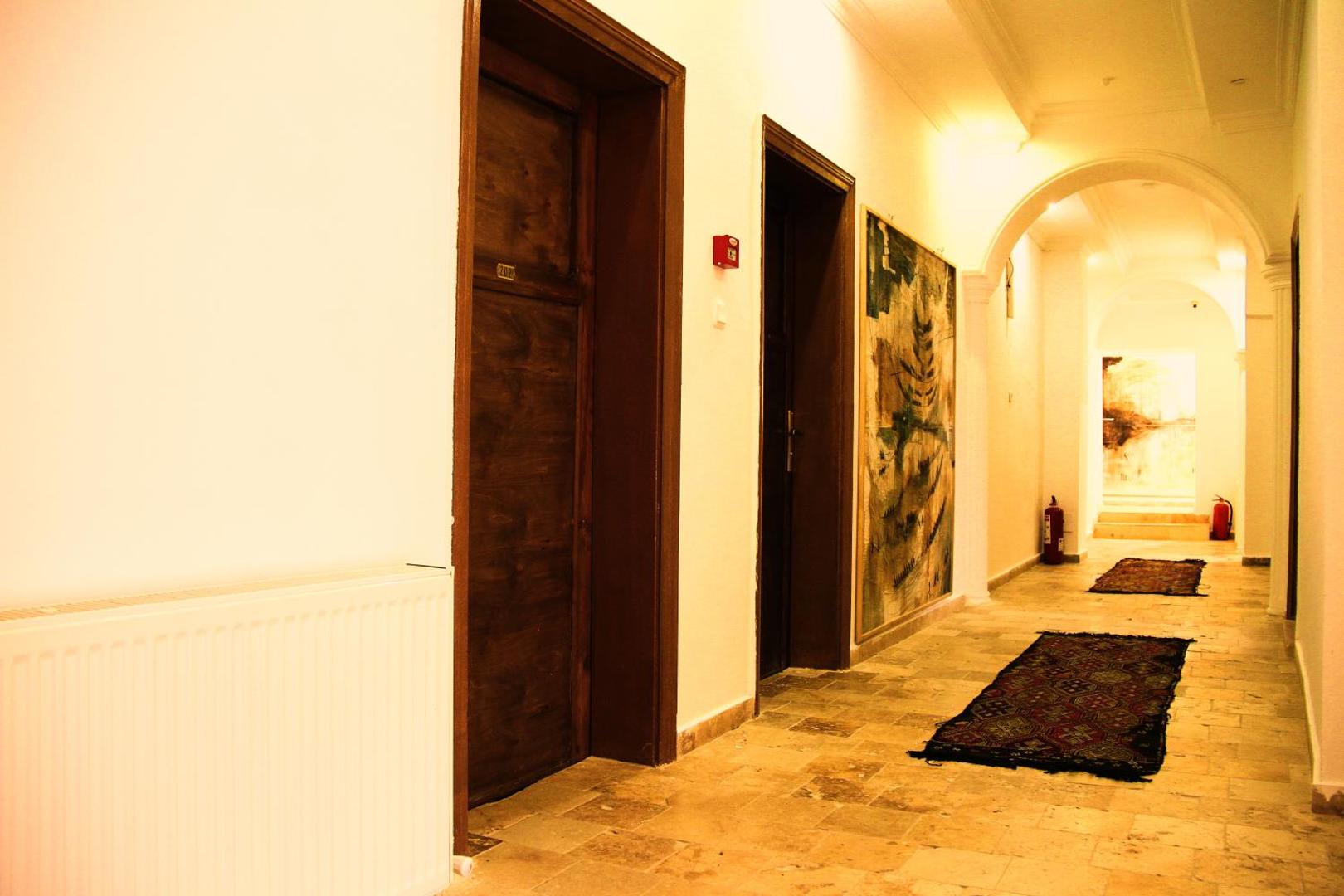 Kufe Hotel