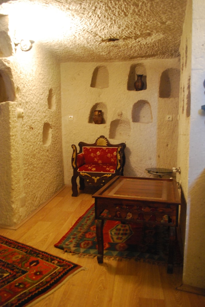 Asteria Cave Hotel