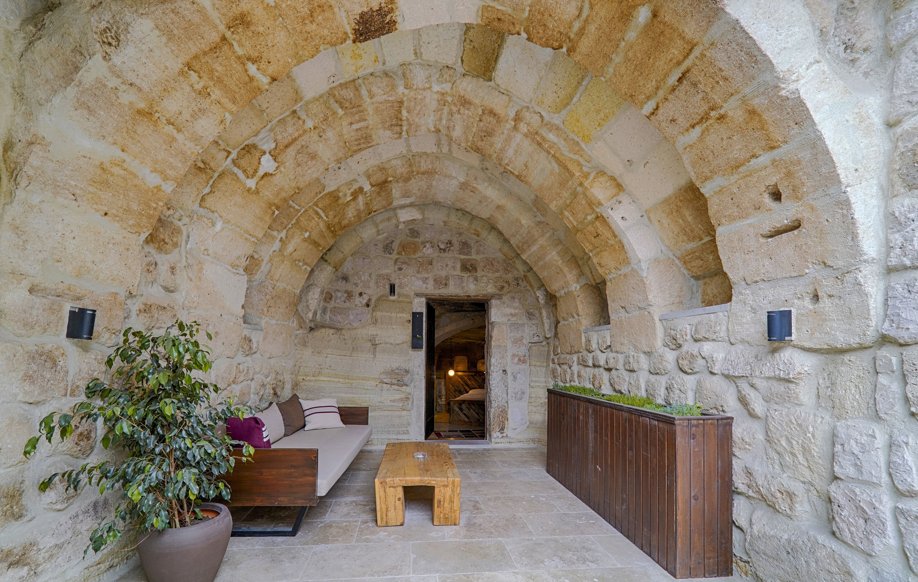 Luvi Cave Hotel