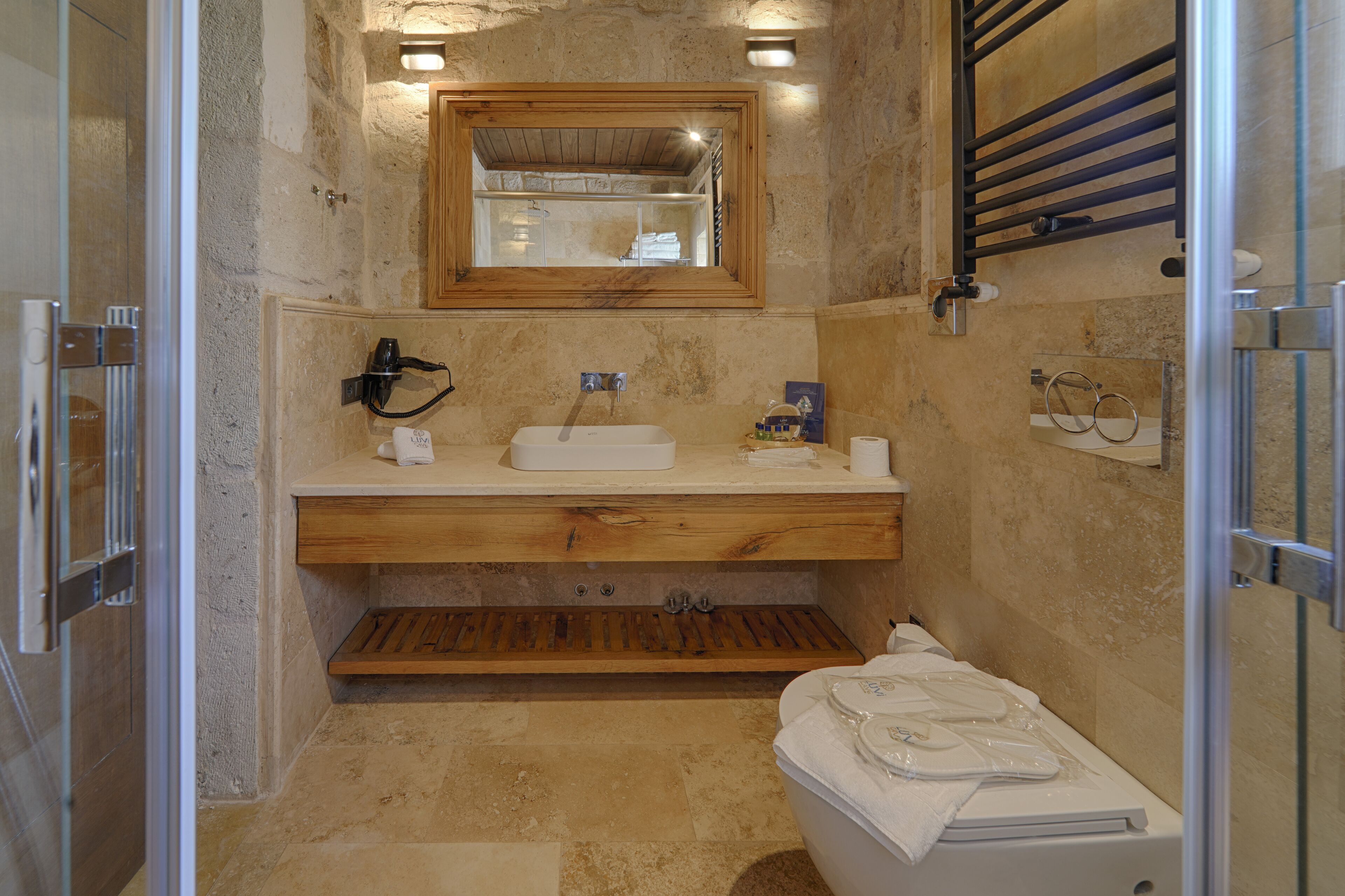 Luvi Cave Hotel