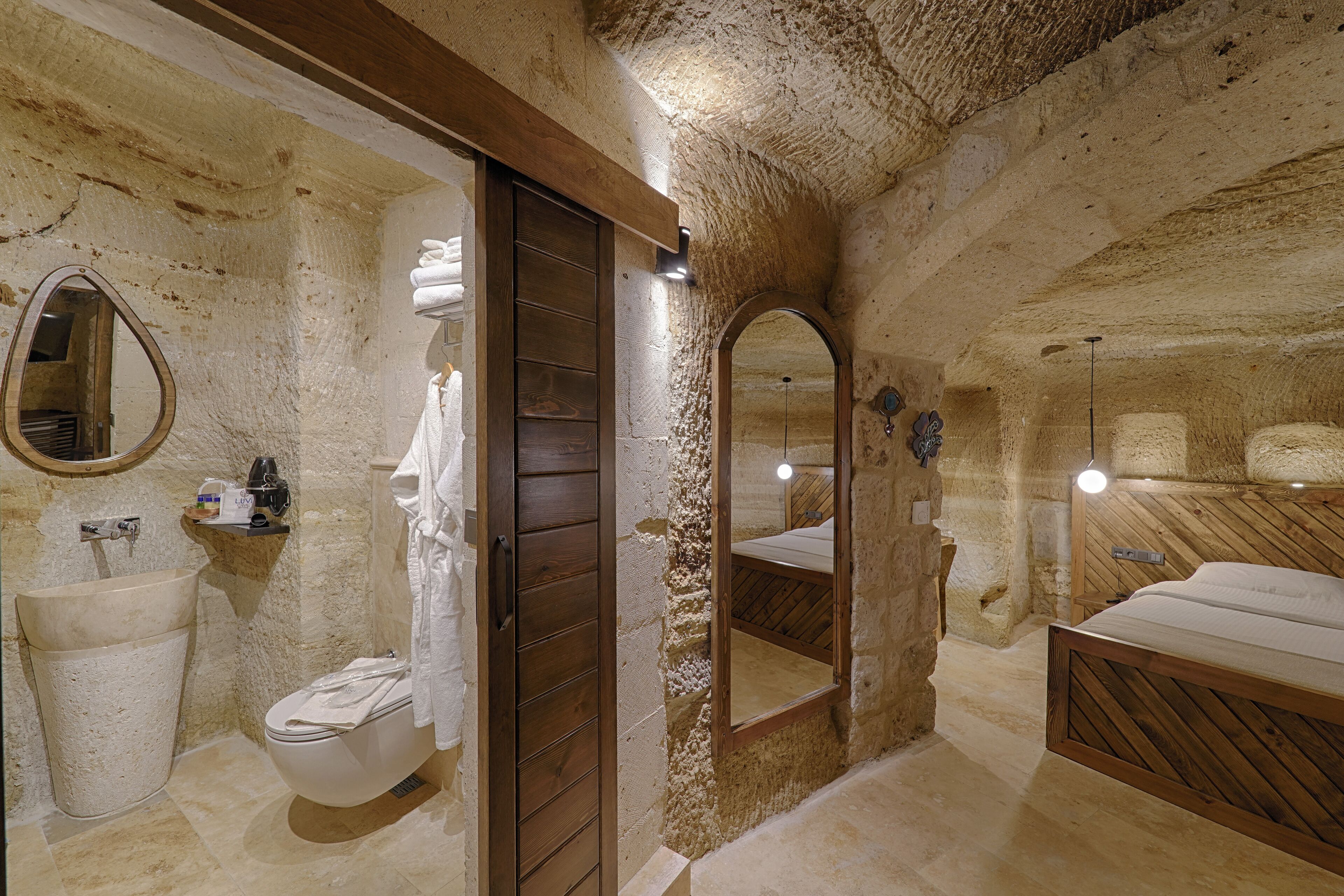 Luvi Cave Hotel
