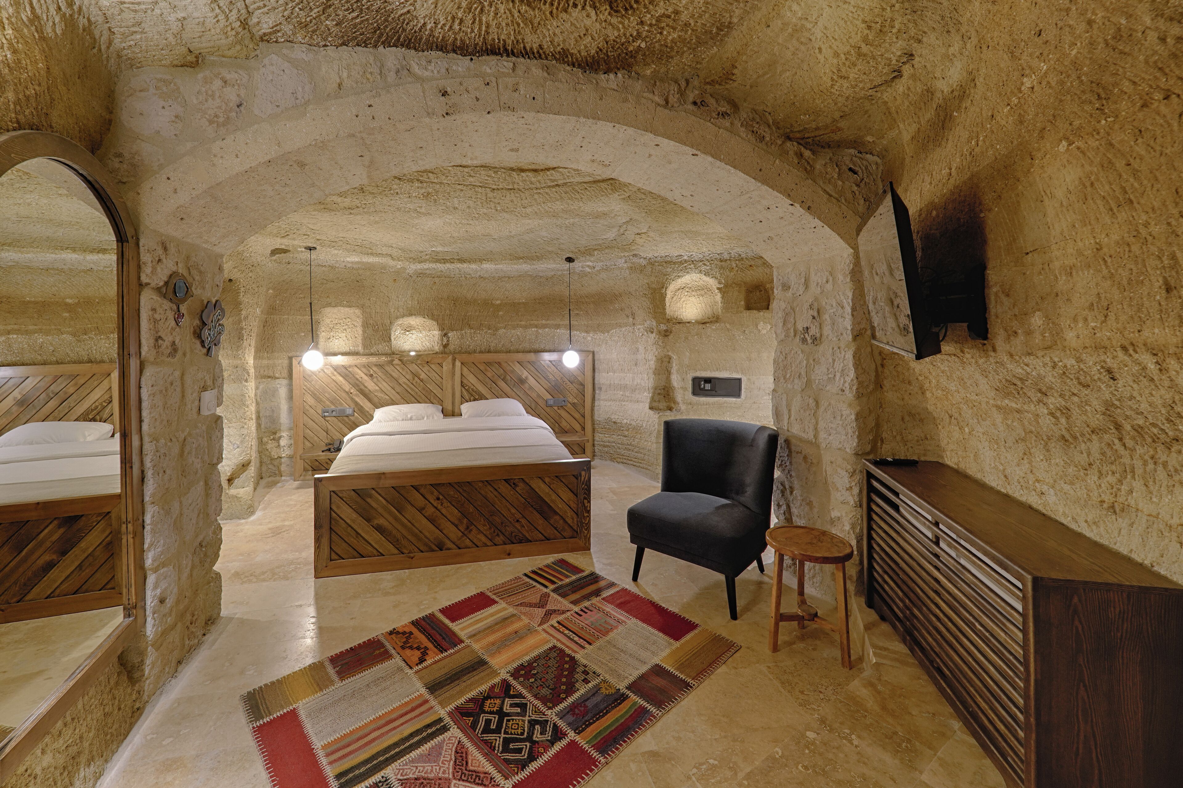 Luvi Cave Hotel