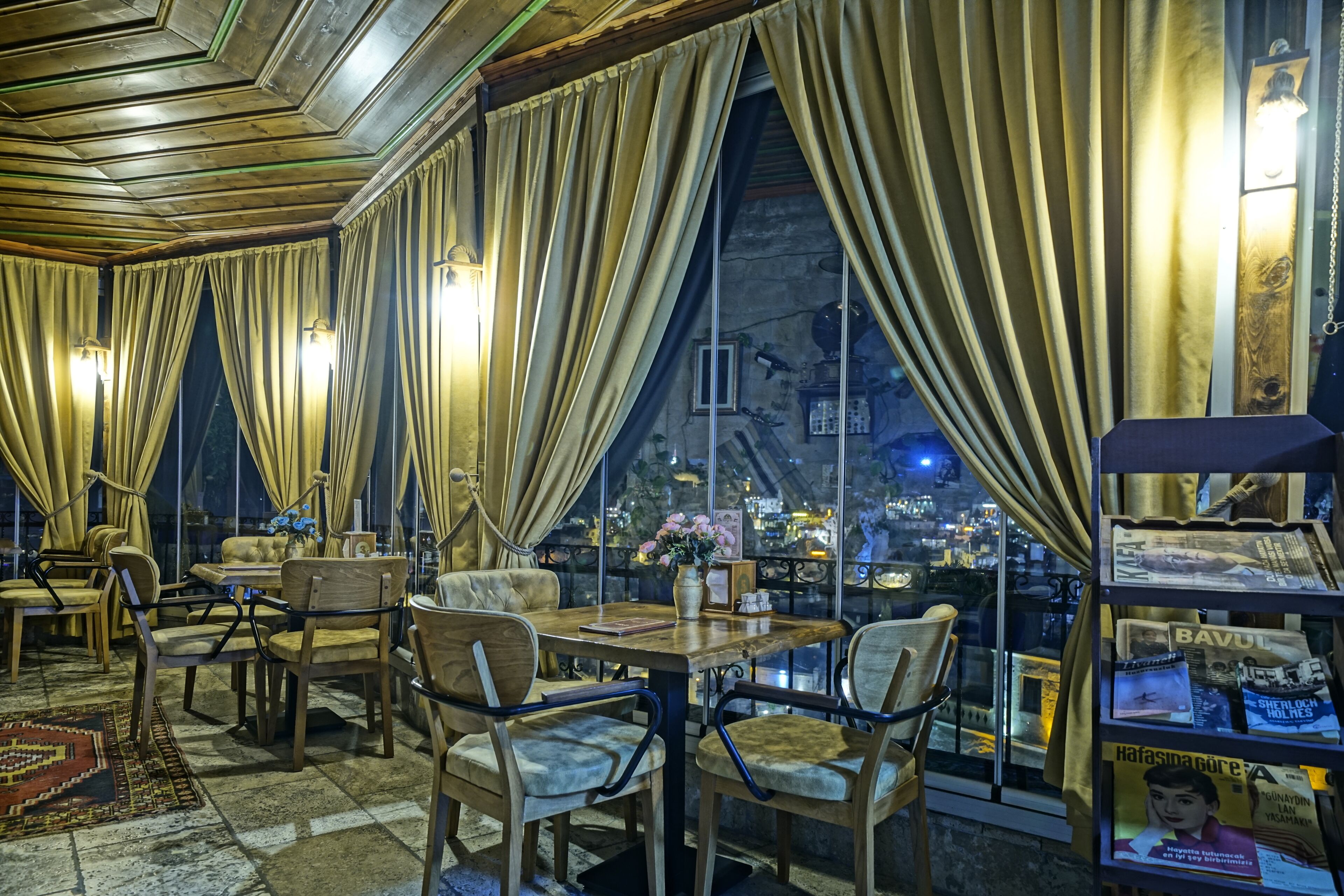 Maccan Cave Hotel