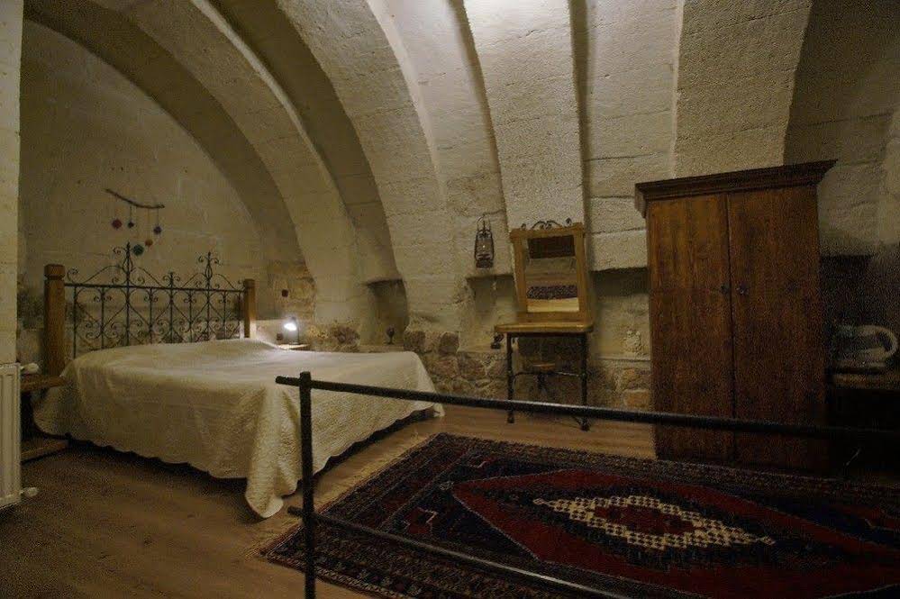 Maron Stone House