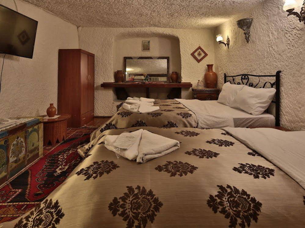 Melek Cave