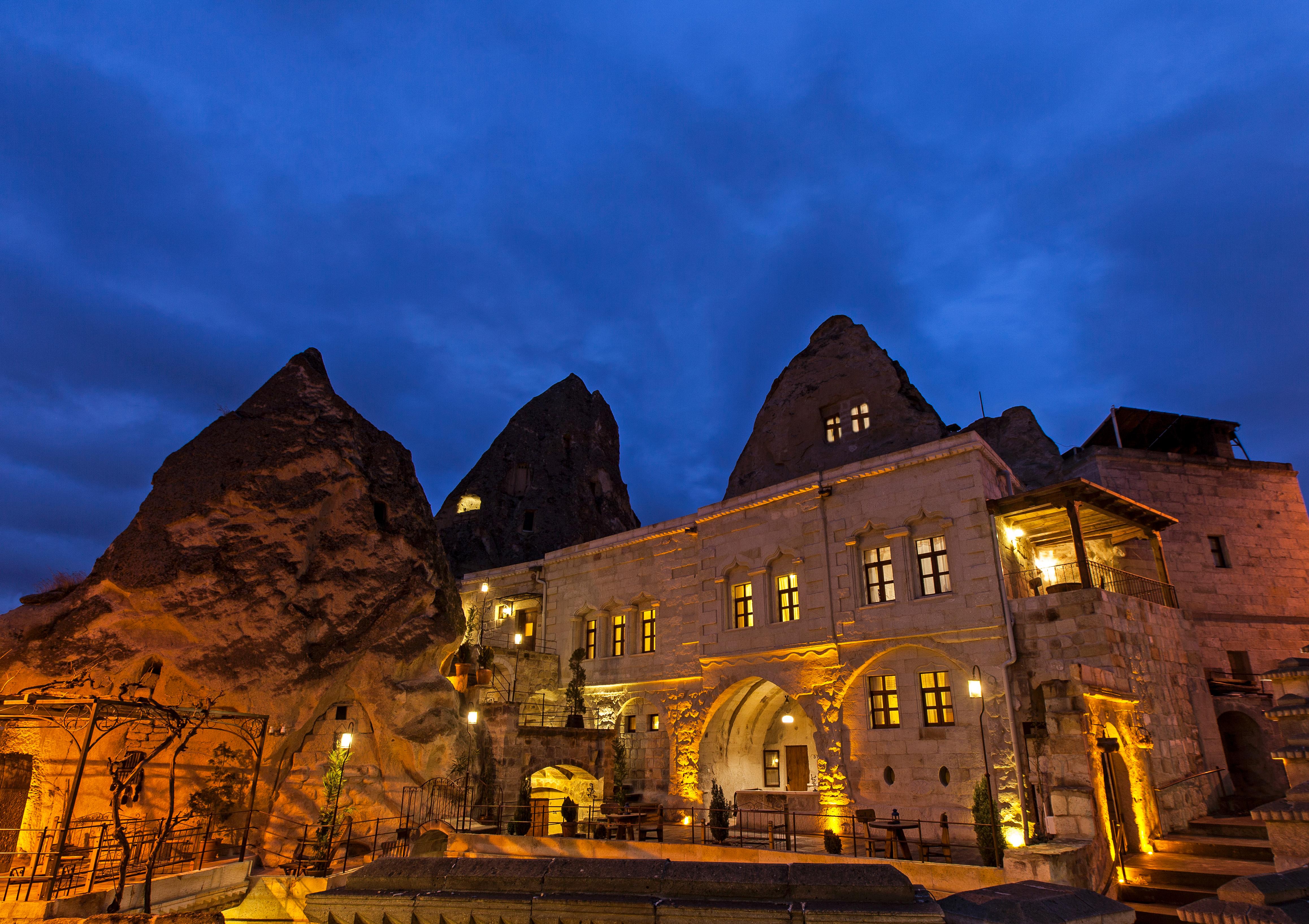 Mithra Cave Hotel