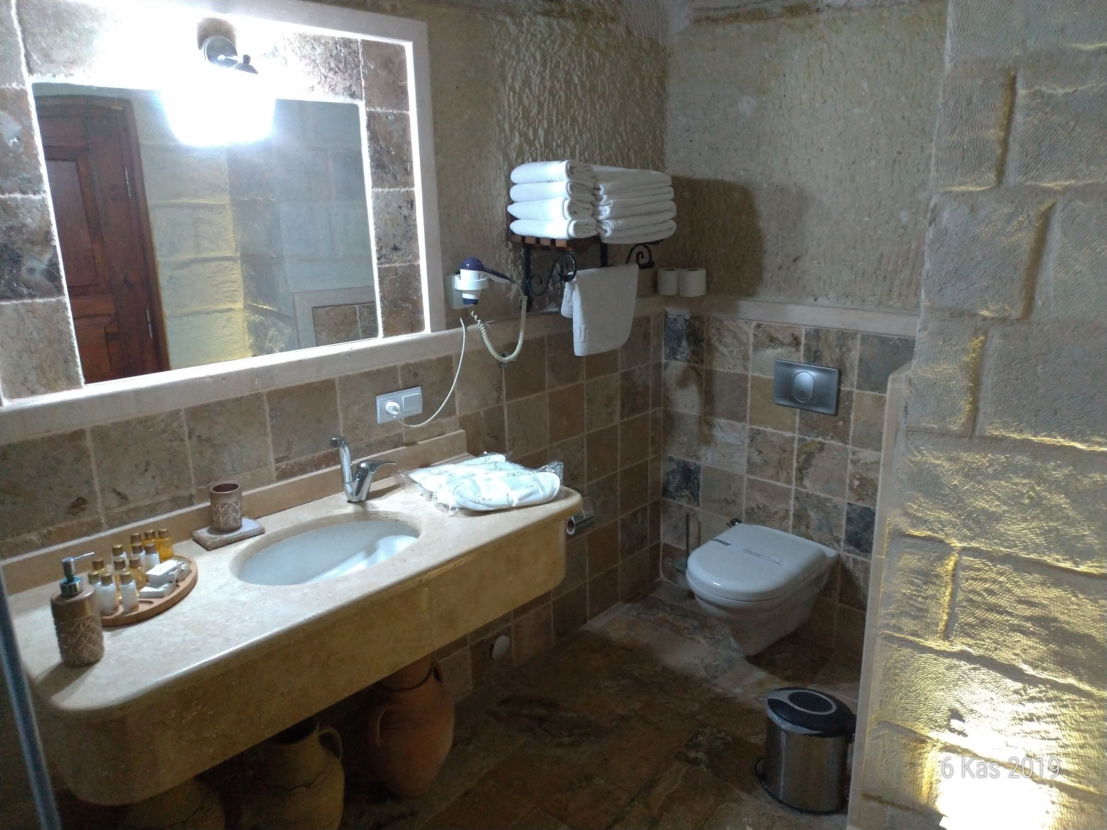 Osmanbey Cave House