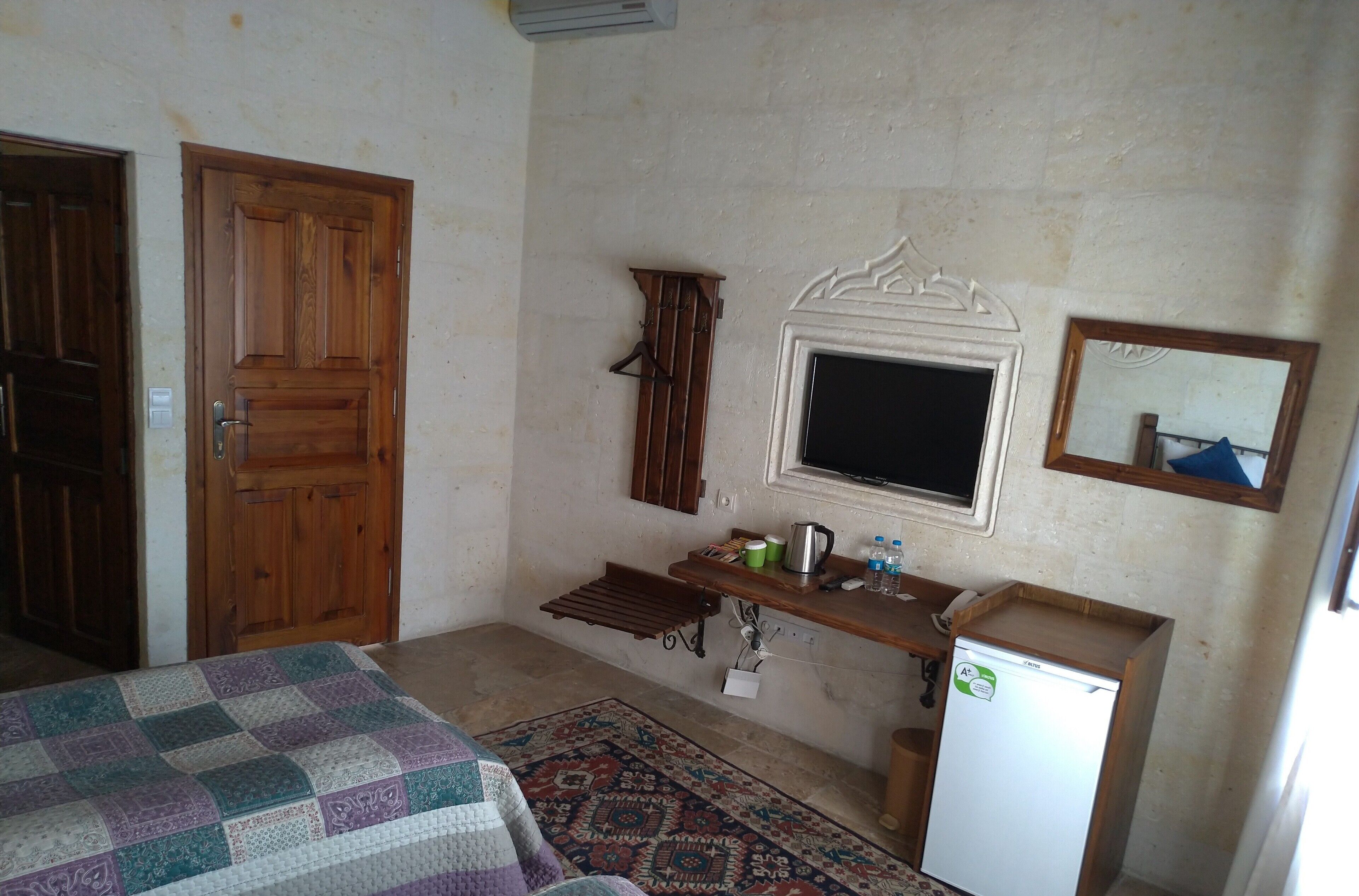 Osmanbey Cave House