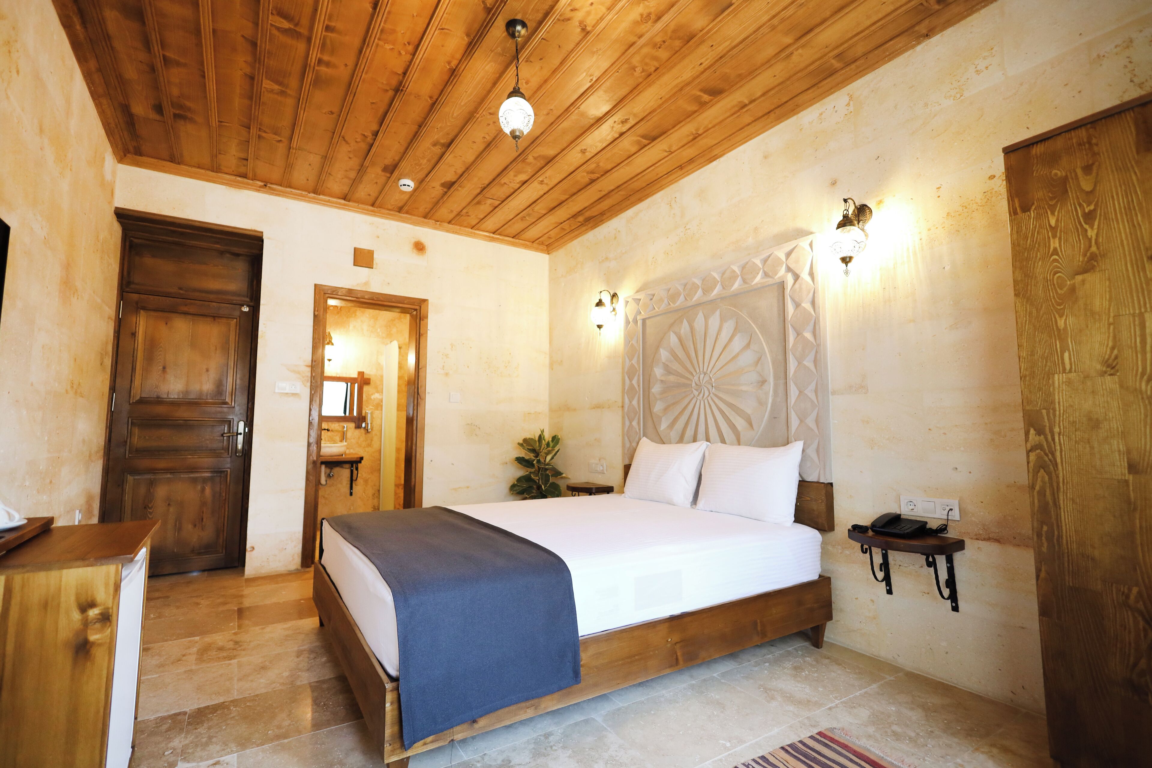 Rocca Stone House