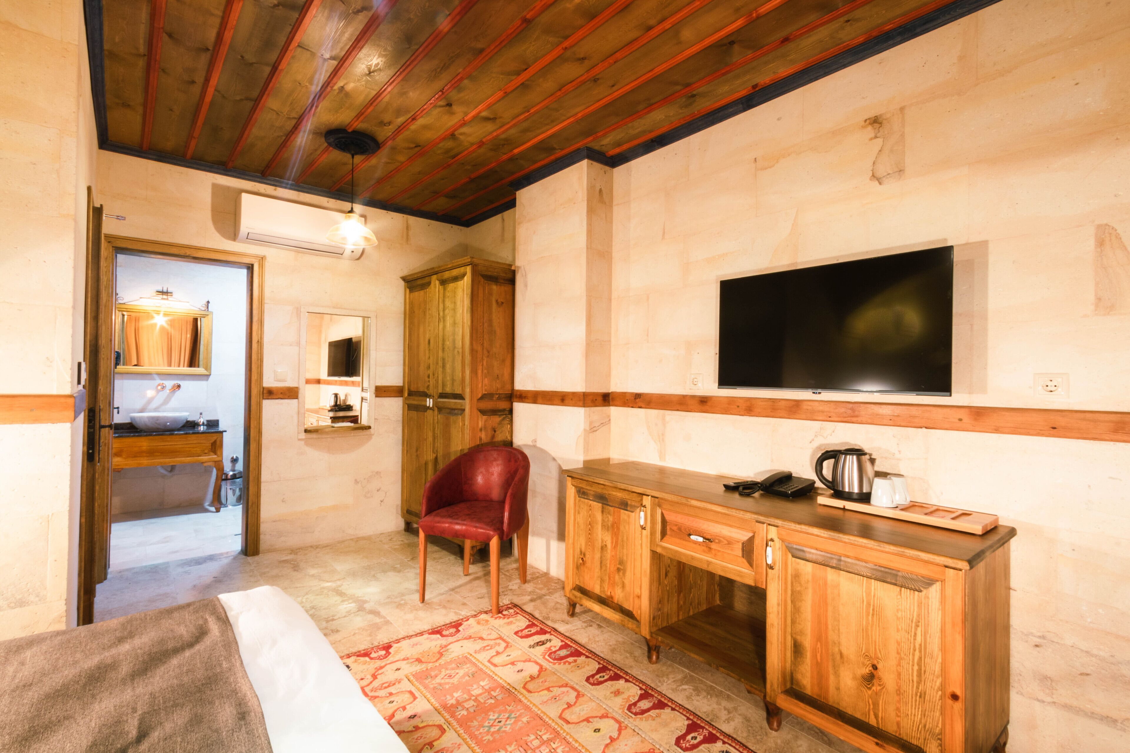 Sapphire Stone Hotel