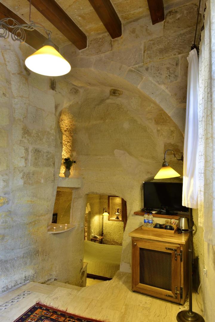 Sultan Cave Suites