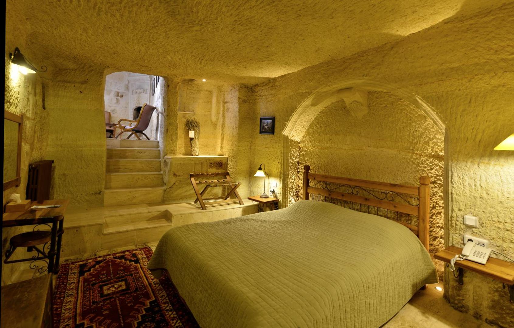 Sultan Cave Suites