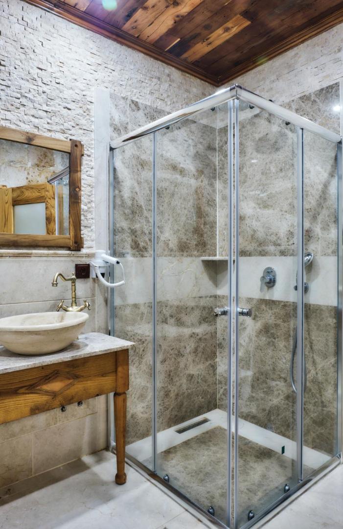 Sultan Cave Suites