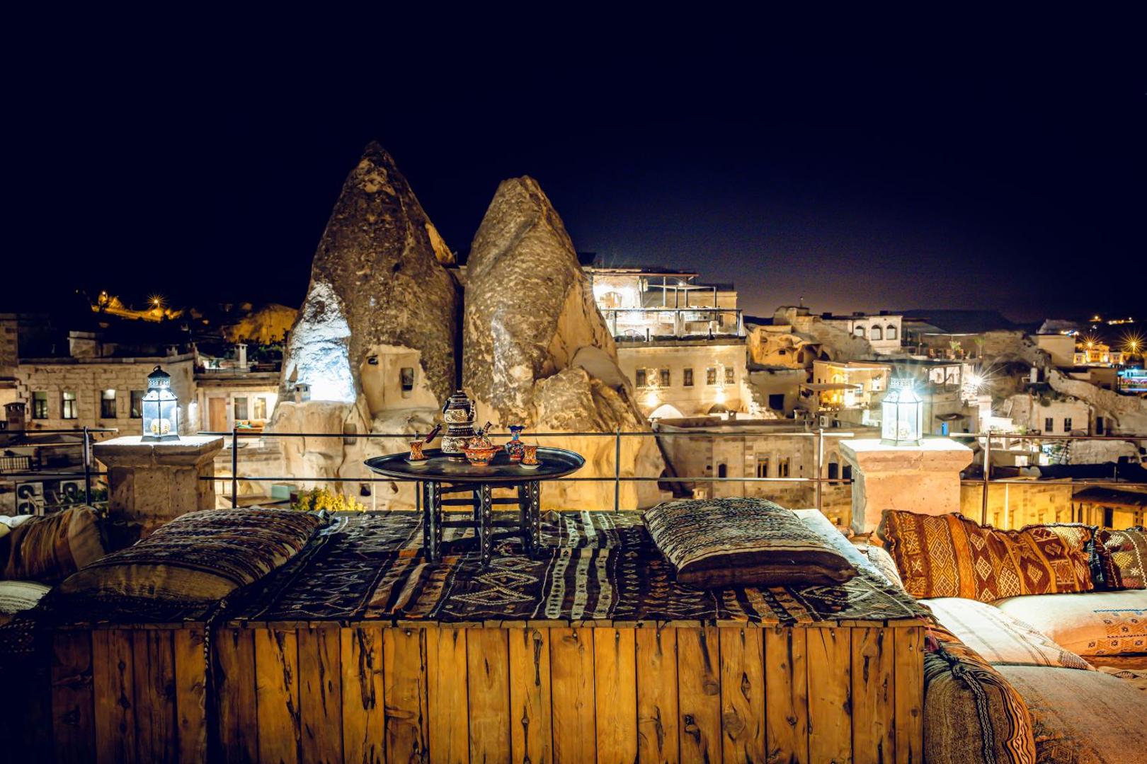 Sultan Cave Suites