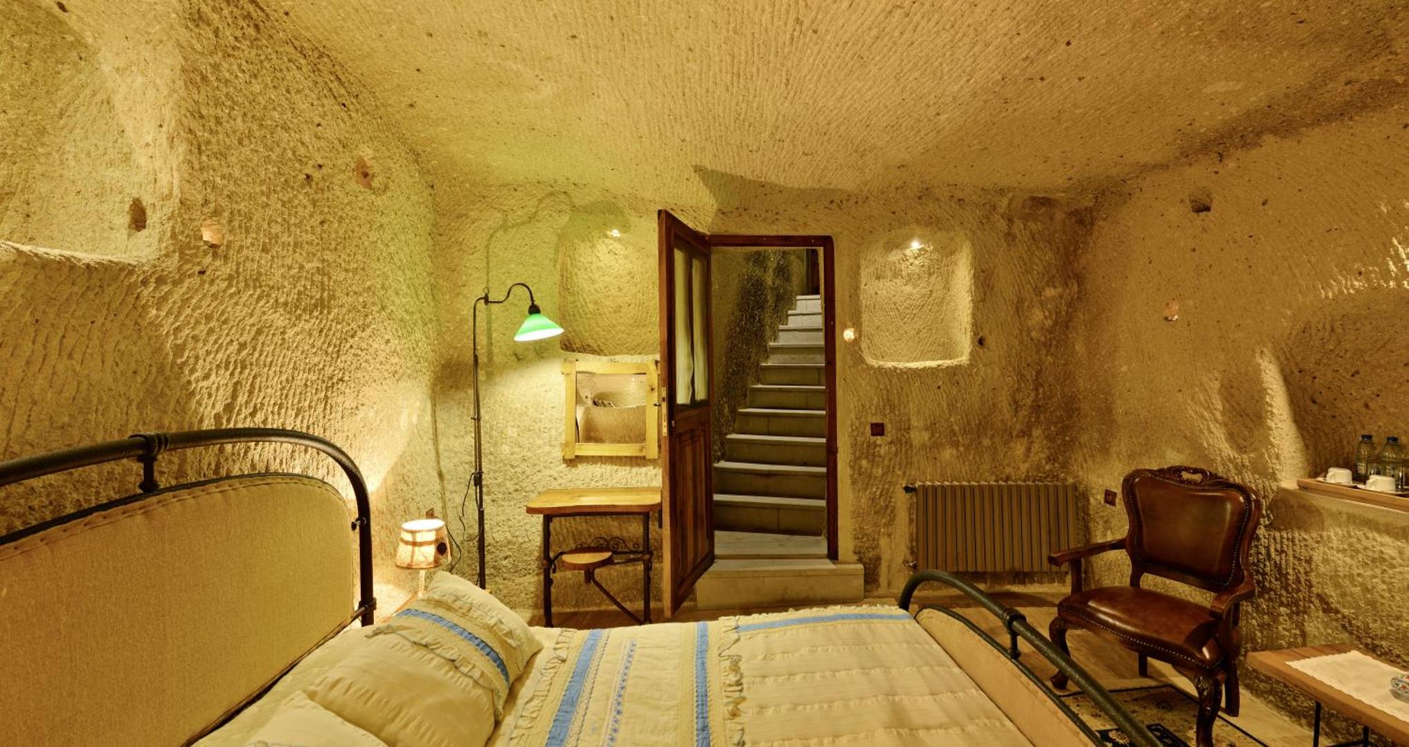 Terra Cave