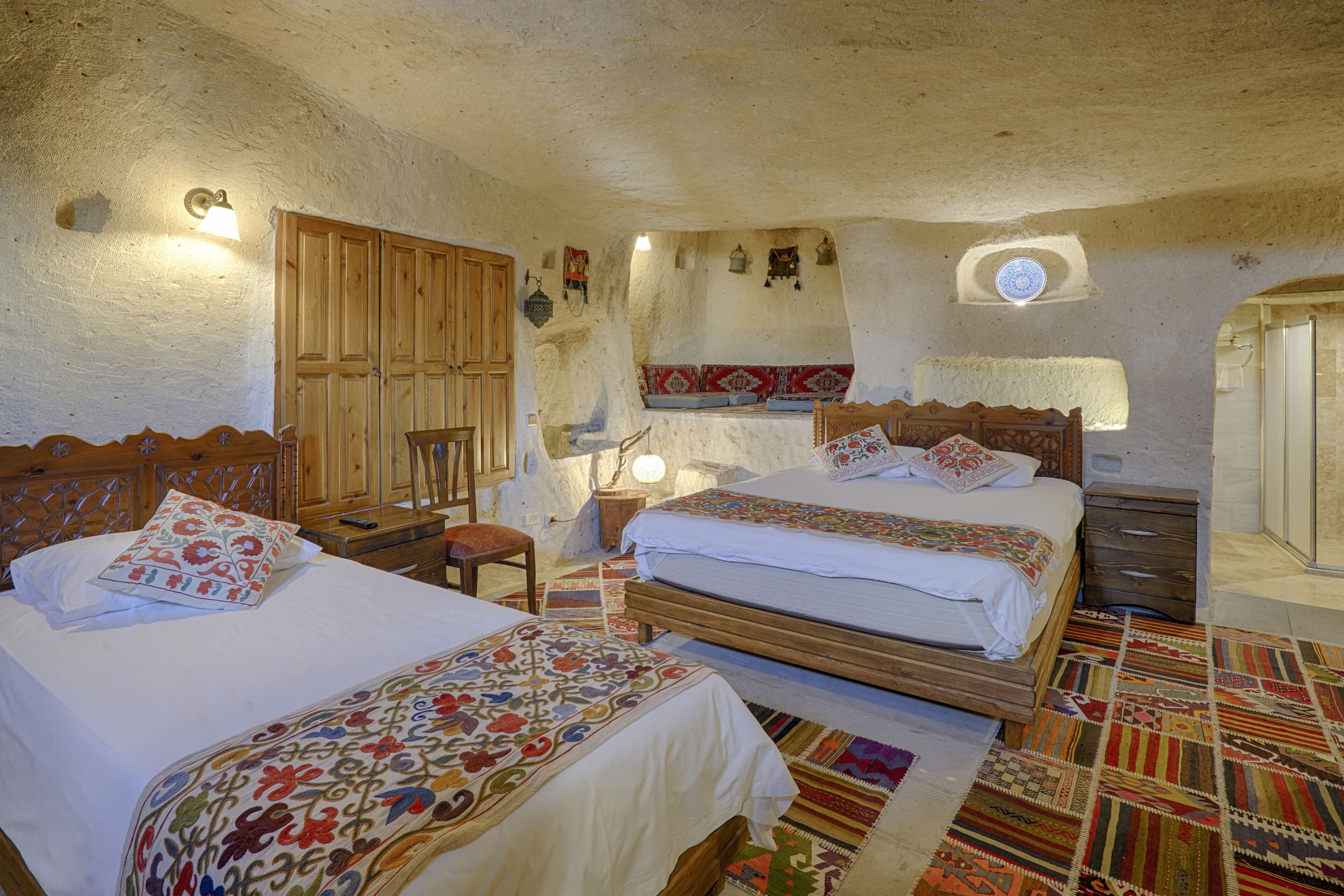 The Tulip Cave Suites