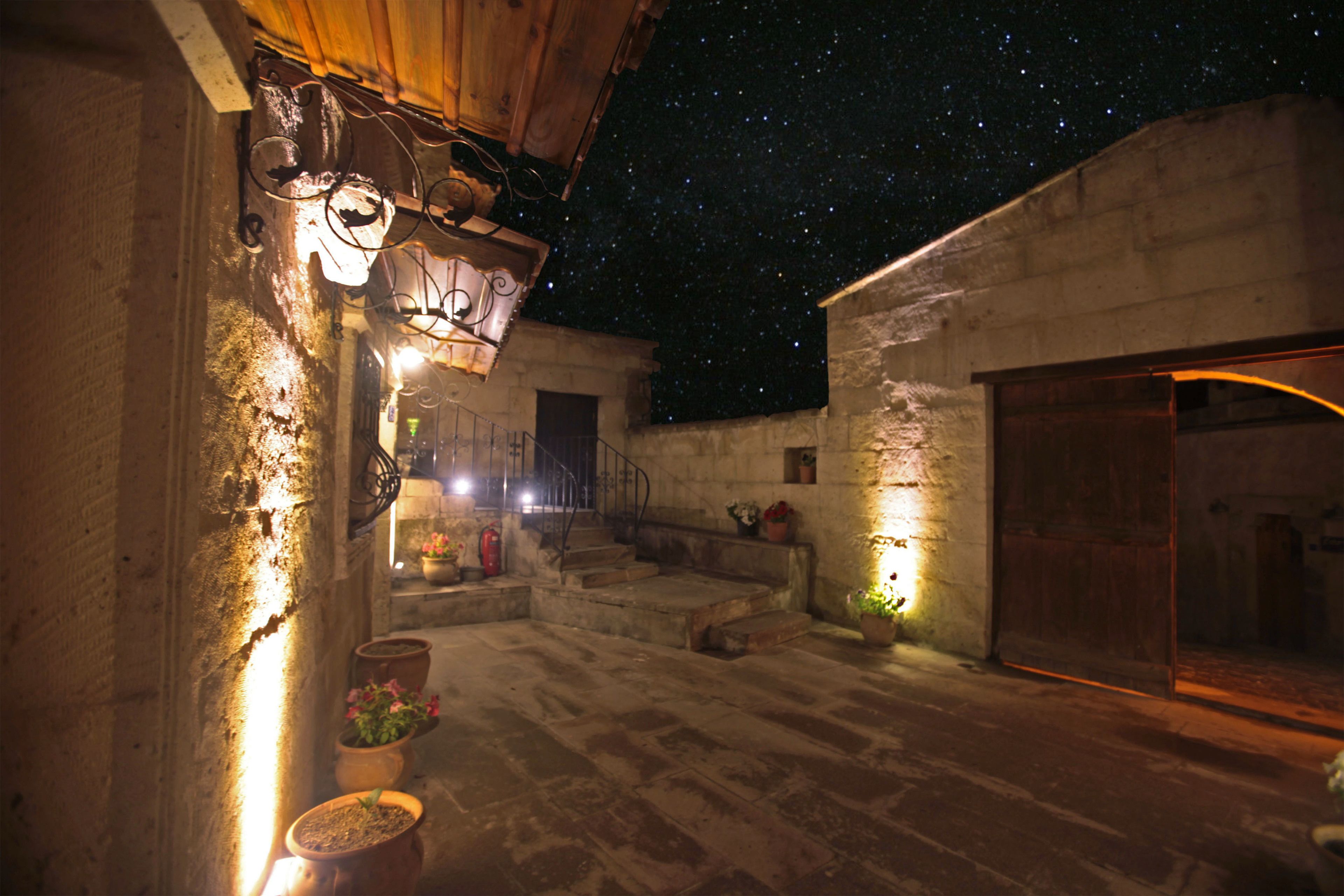 The Tulip Cave Suites