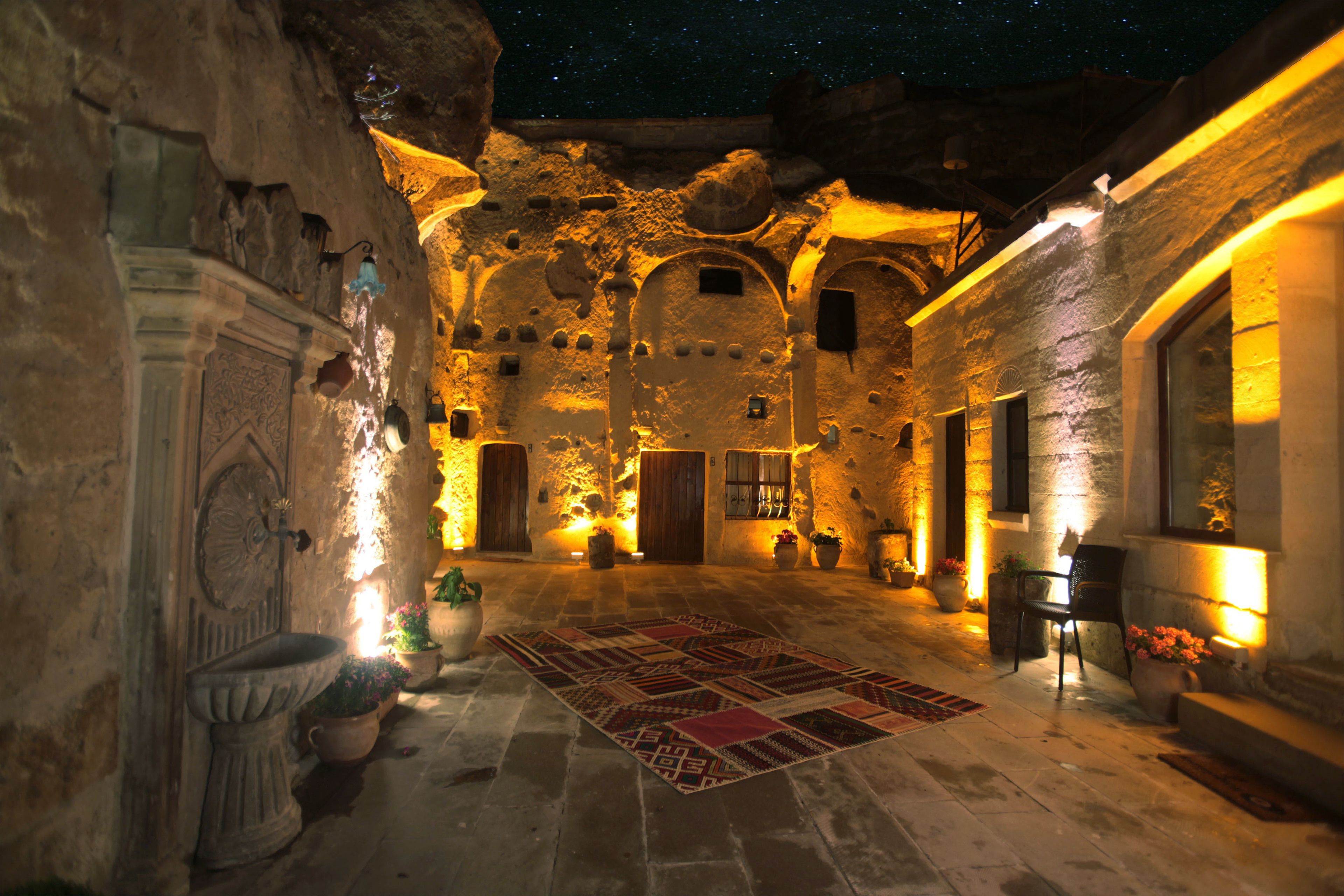 The Tulip Cave Suites