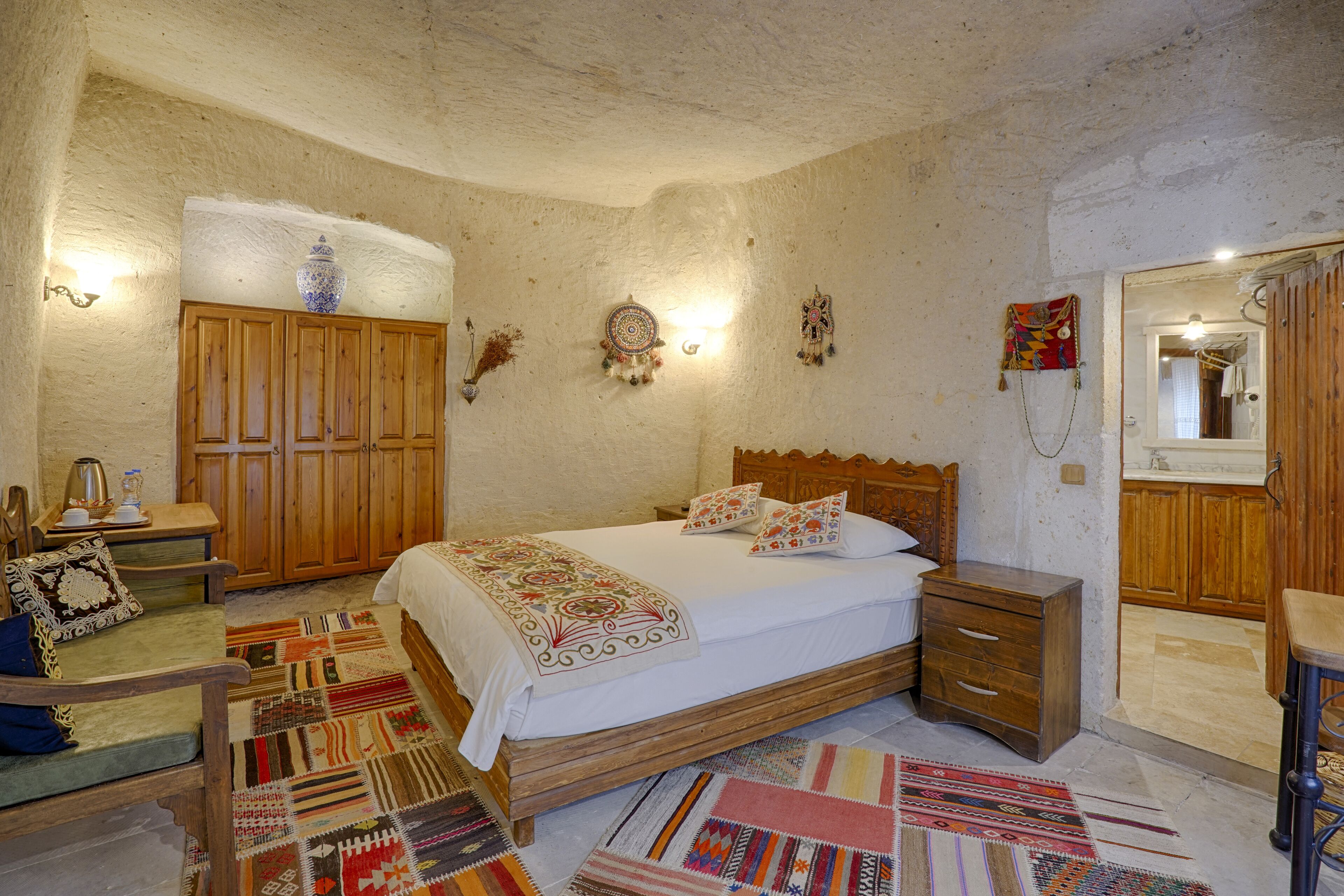 The Tulip Cave Suites