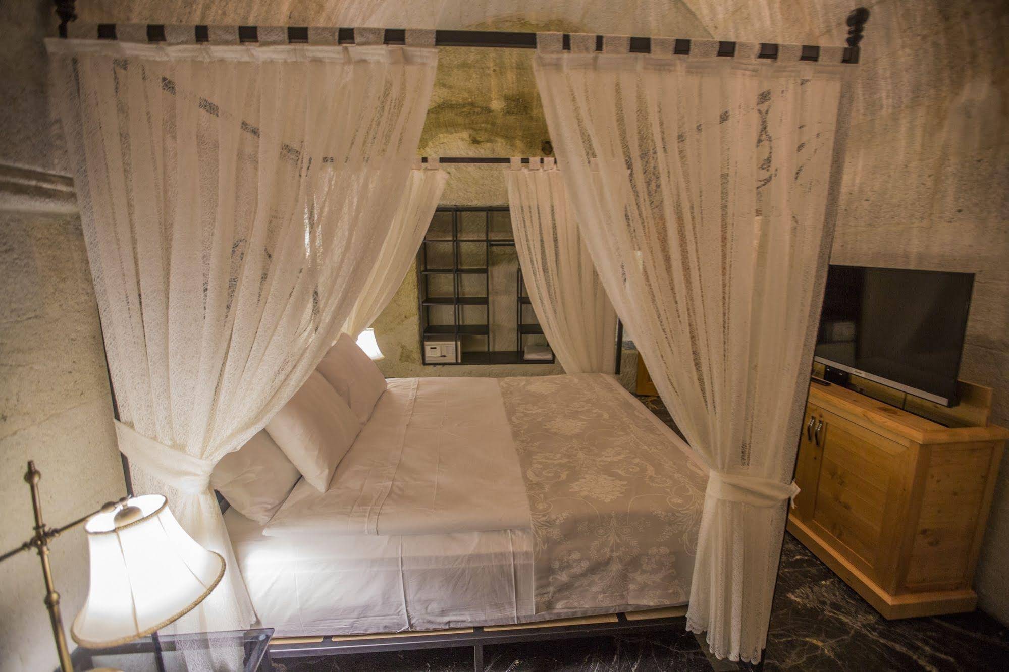 Agarta Cave Hotel