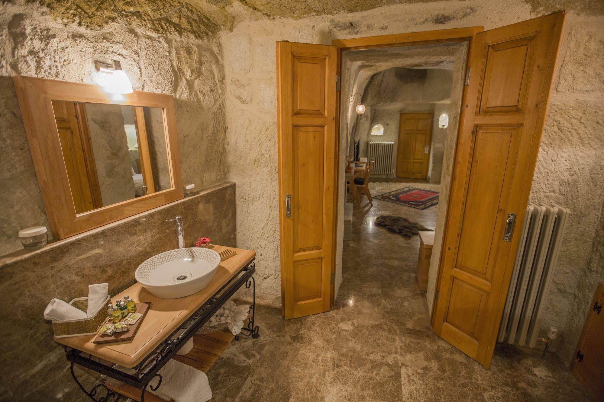 Agarta Cave Hotel