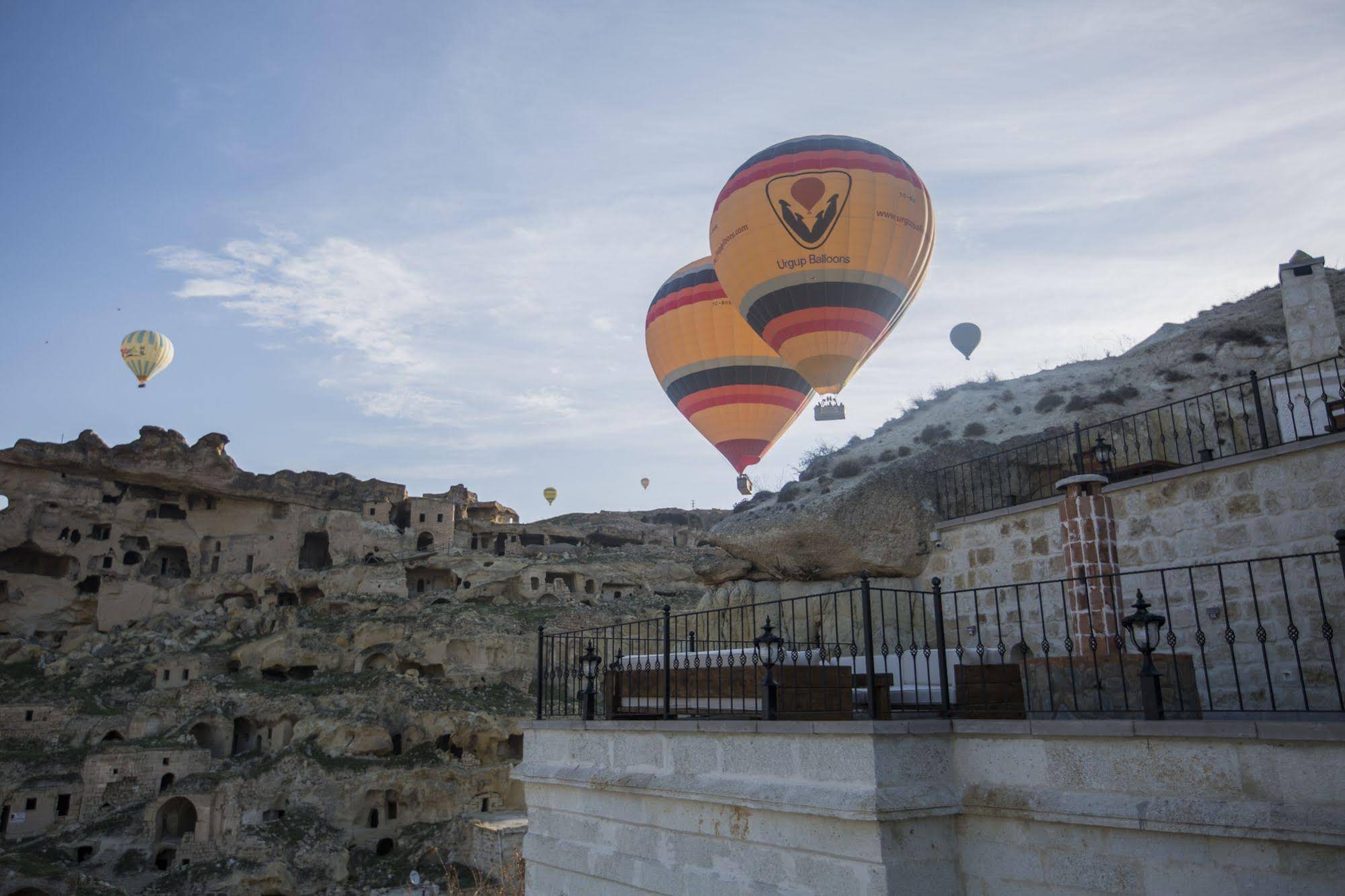 Agarta Cave Hotel