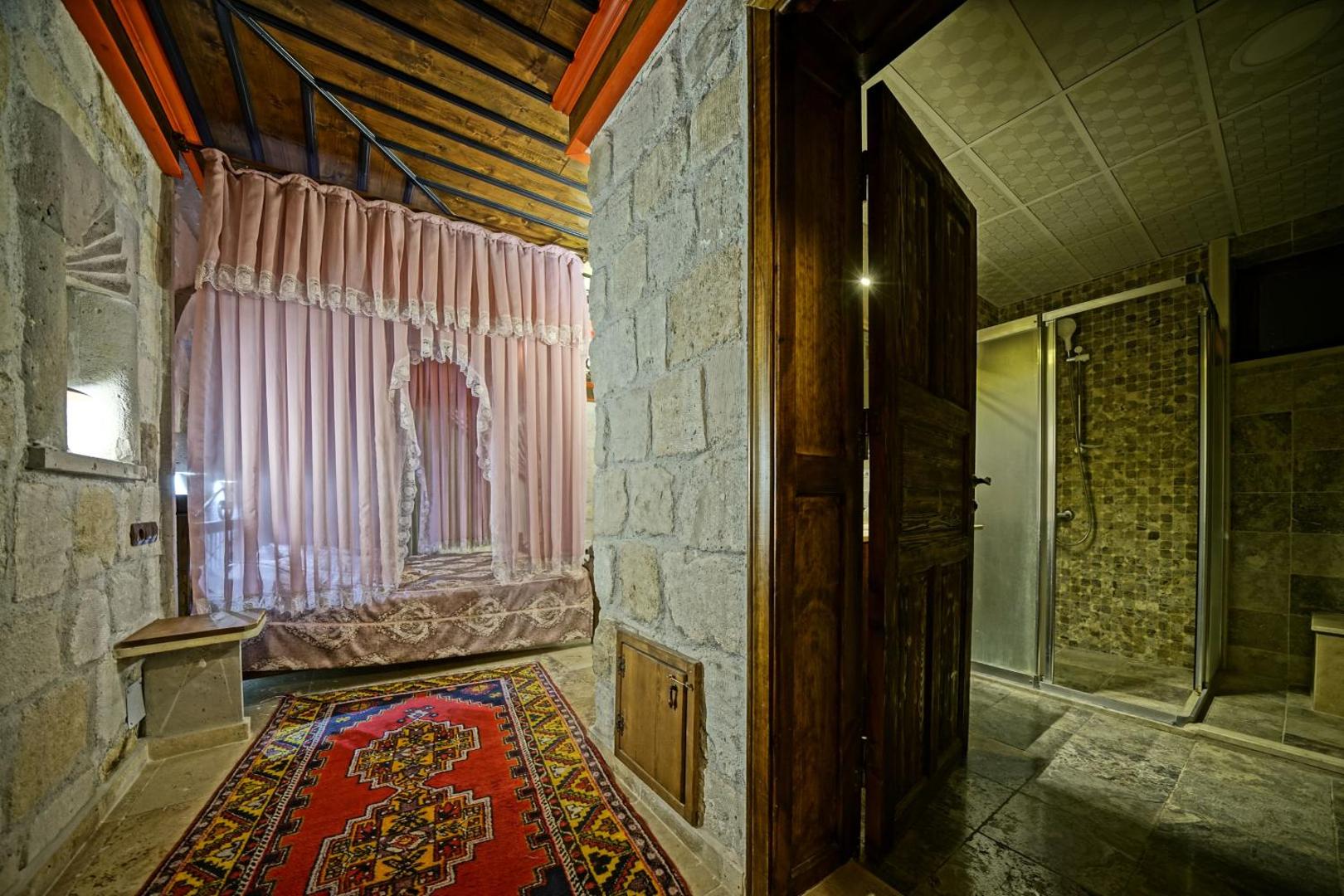 Alaturca House