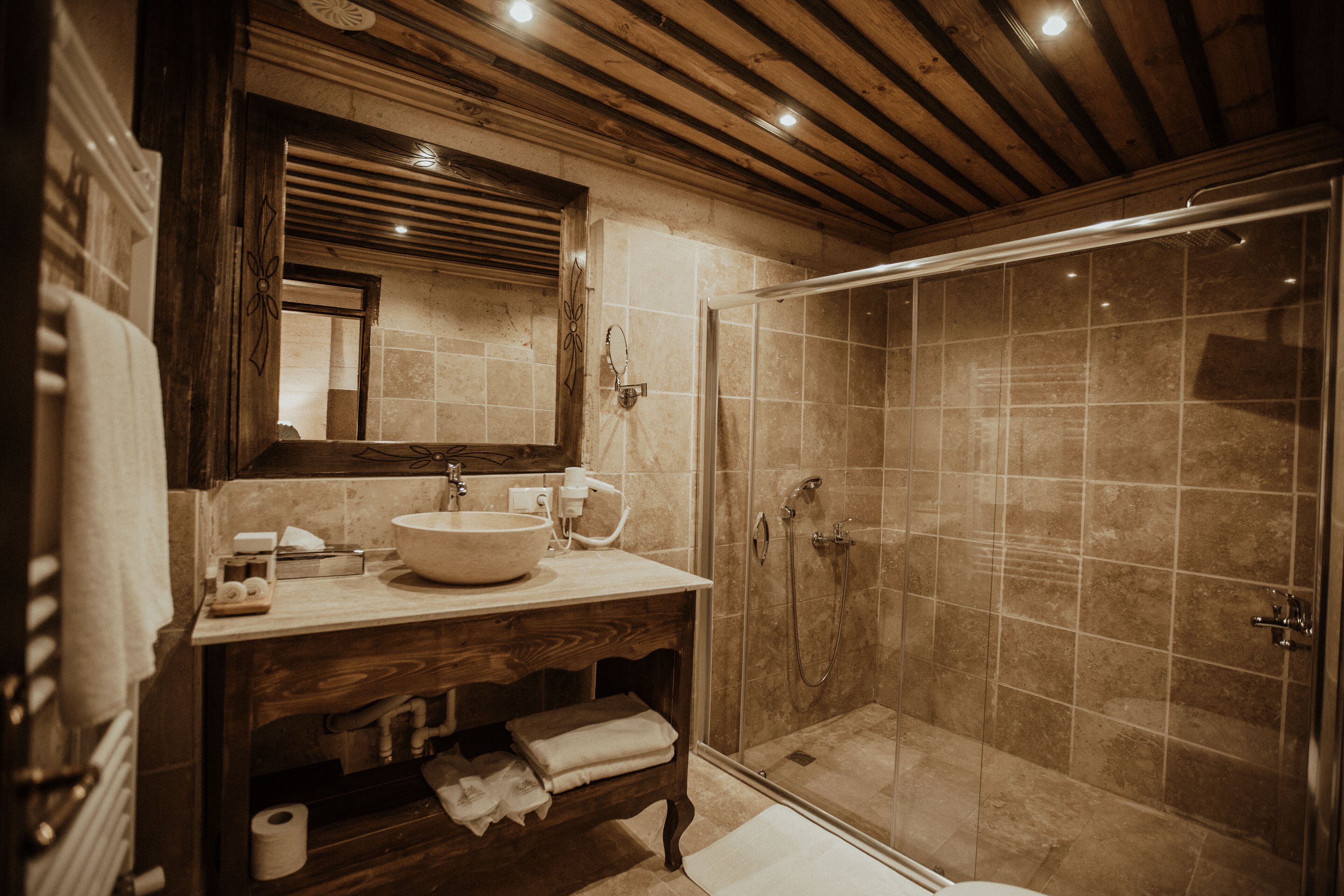 Alia Cave Hotel
