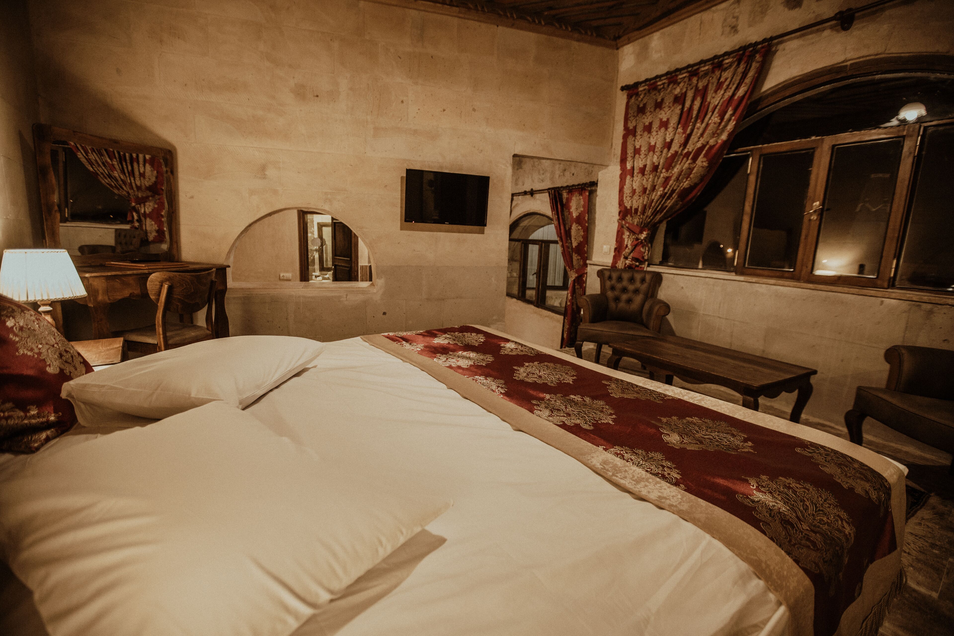 Alia Cave Hotel