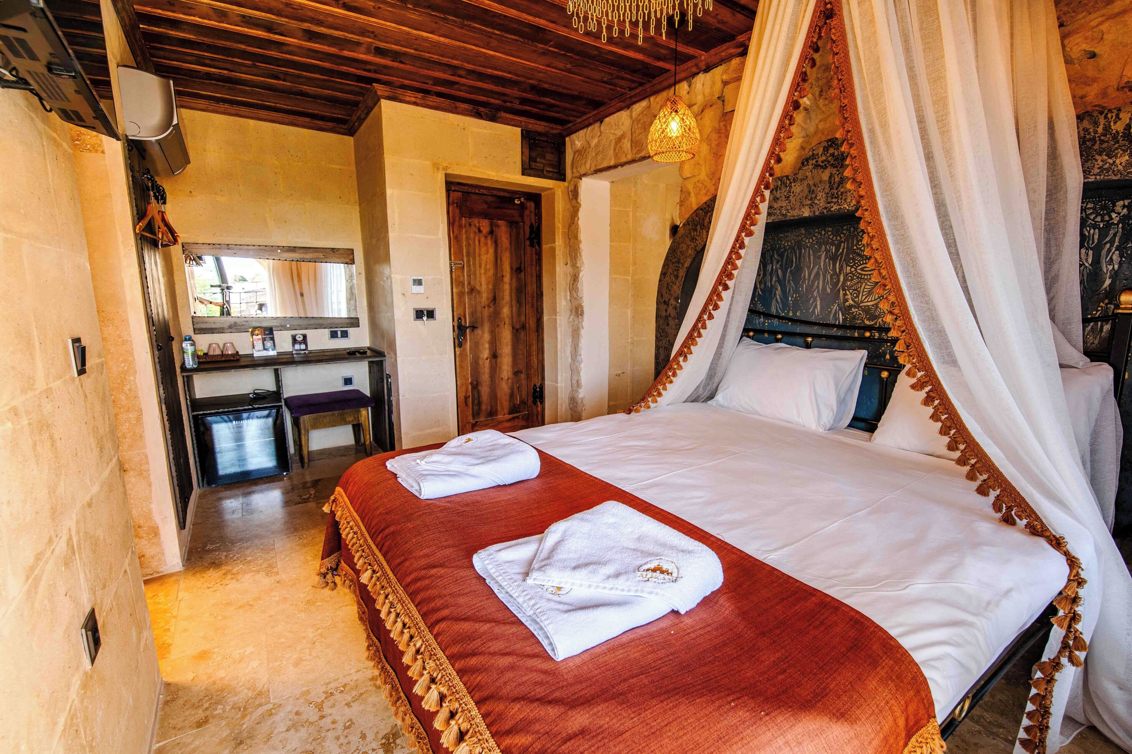 Alika Castle House