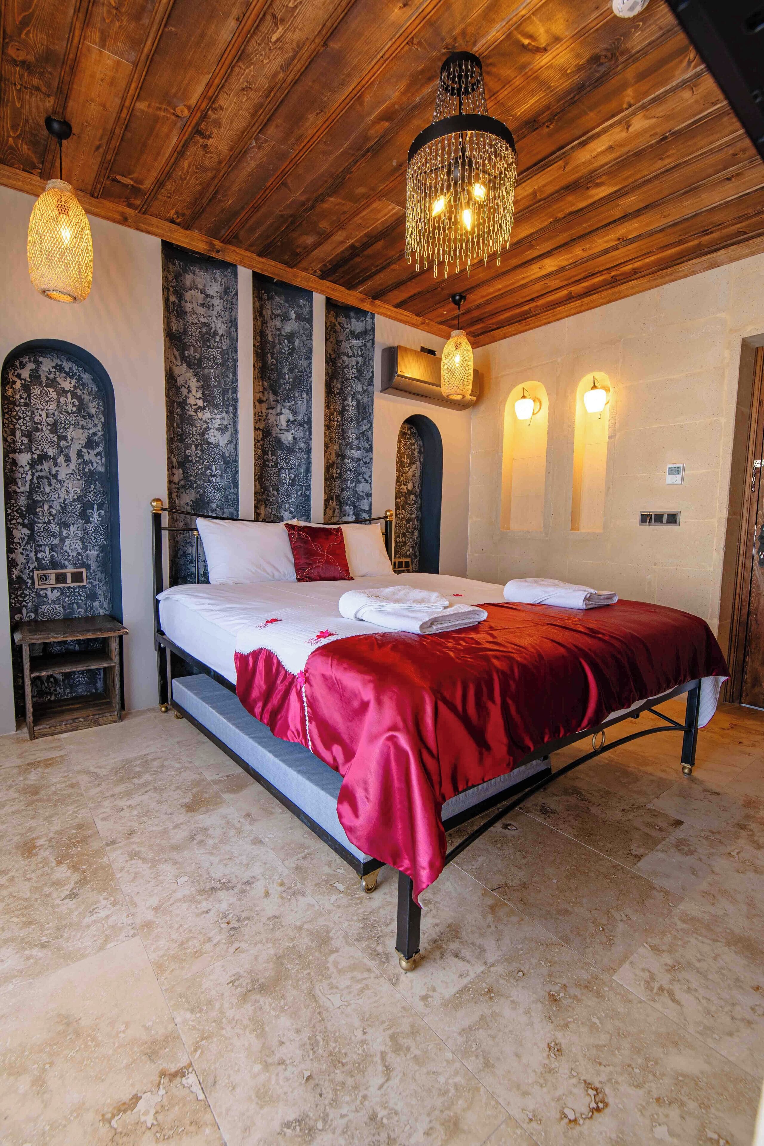 Alika Castle House