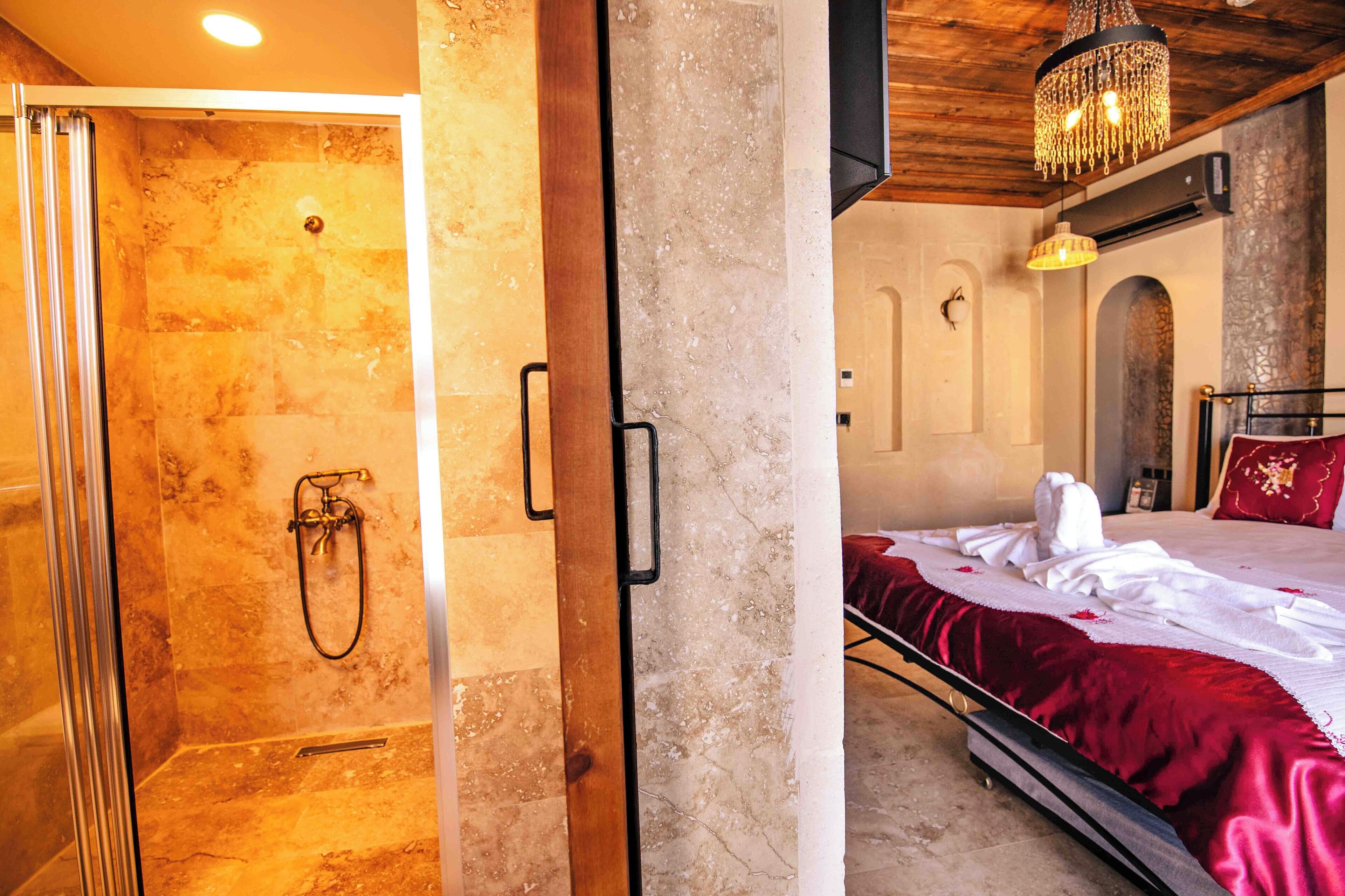 Alika Castle House