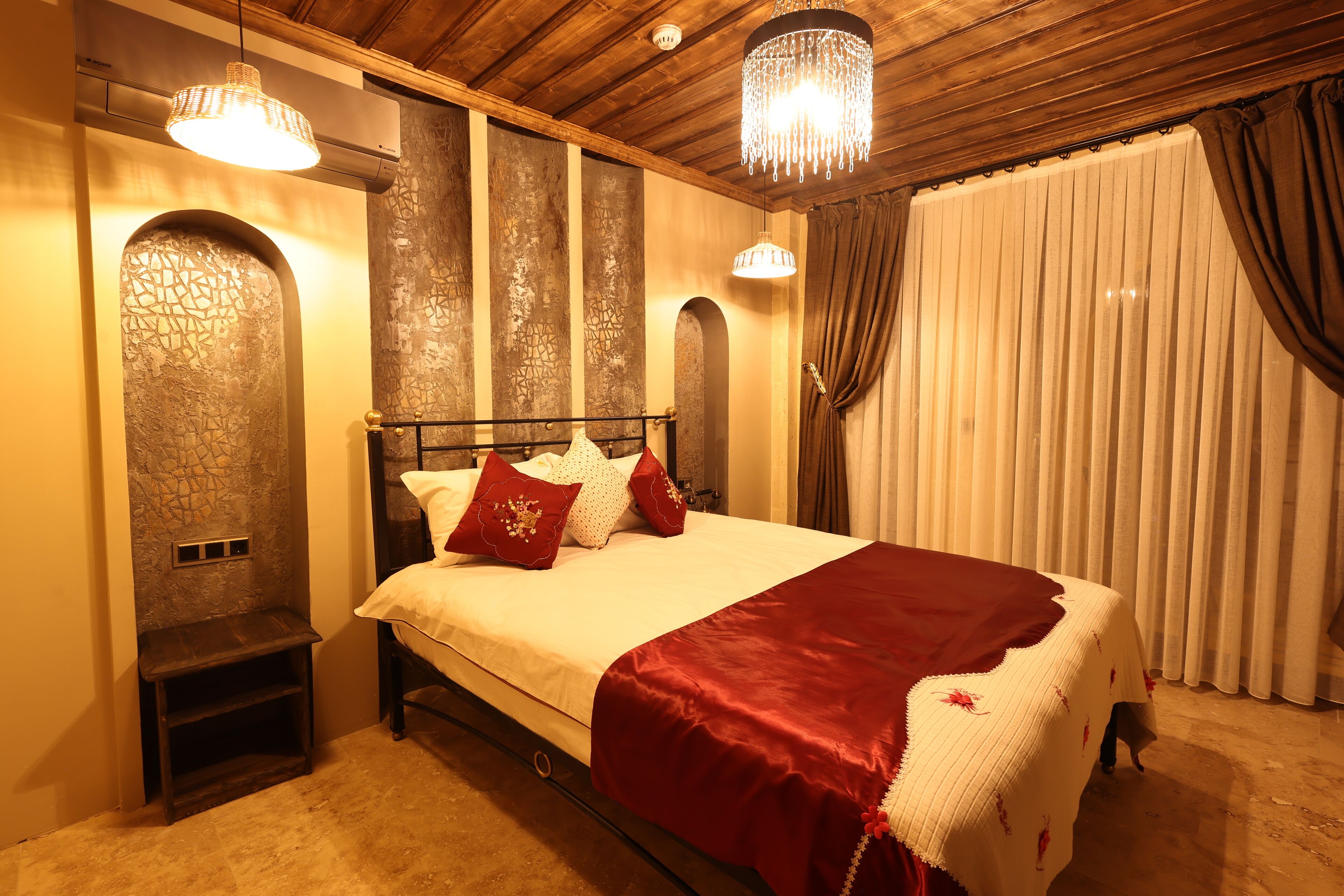 Alika Castle House