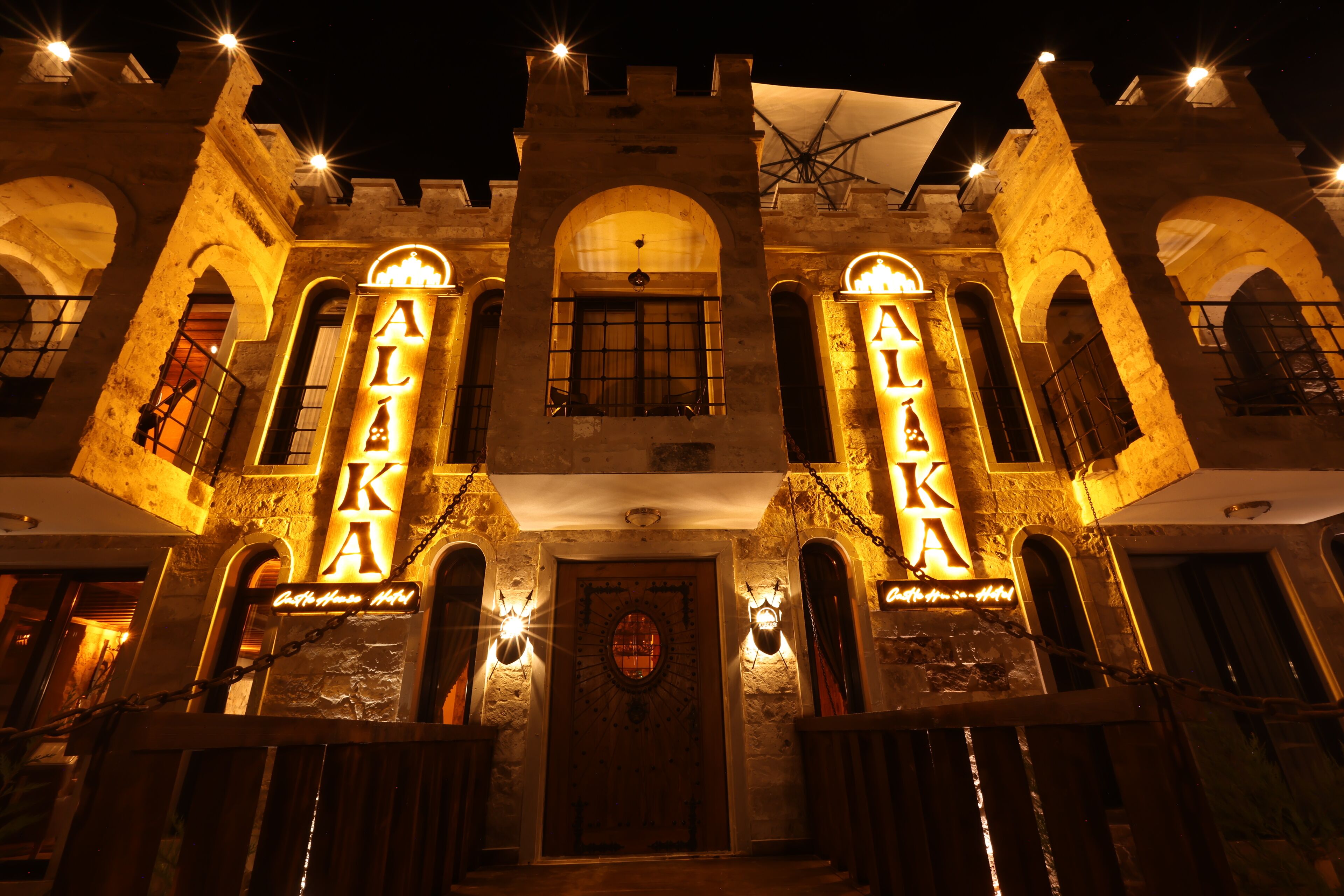 Alika Castle House