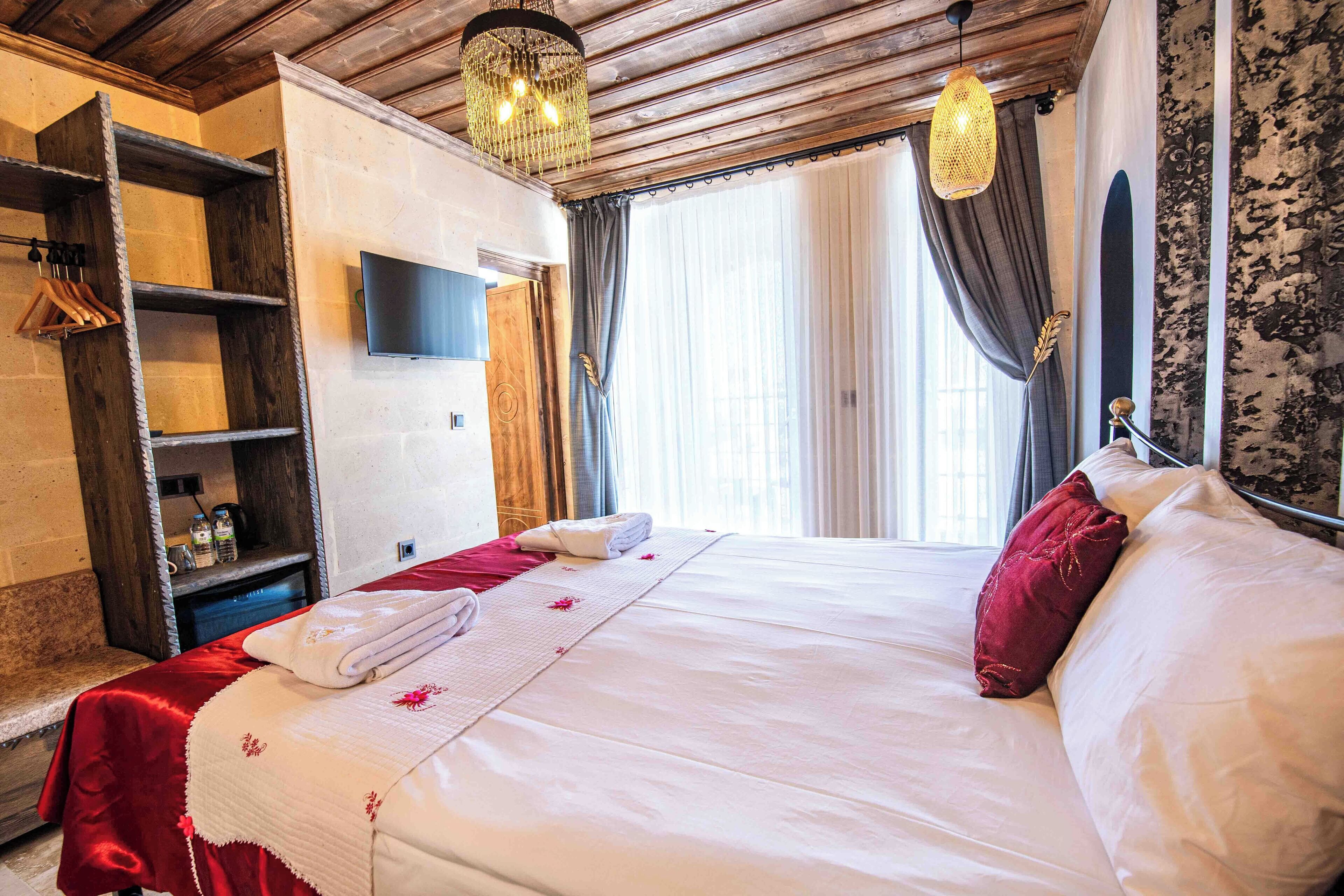 Alika Castle House