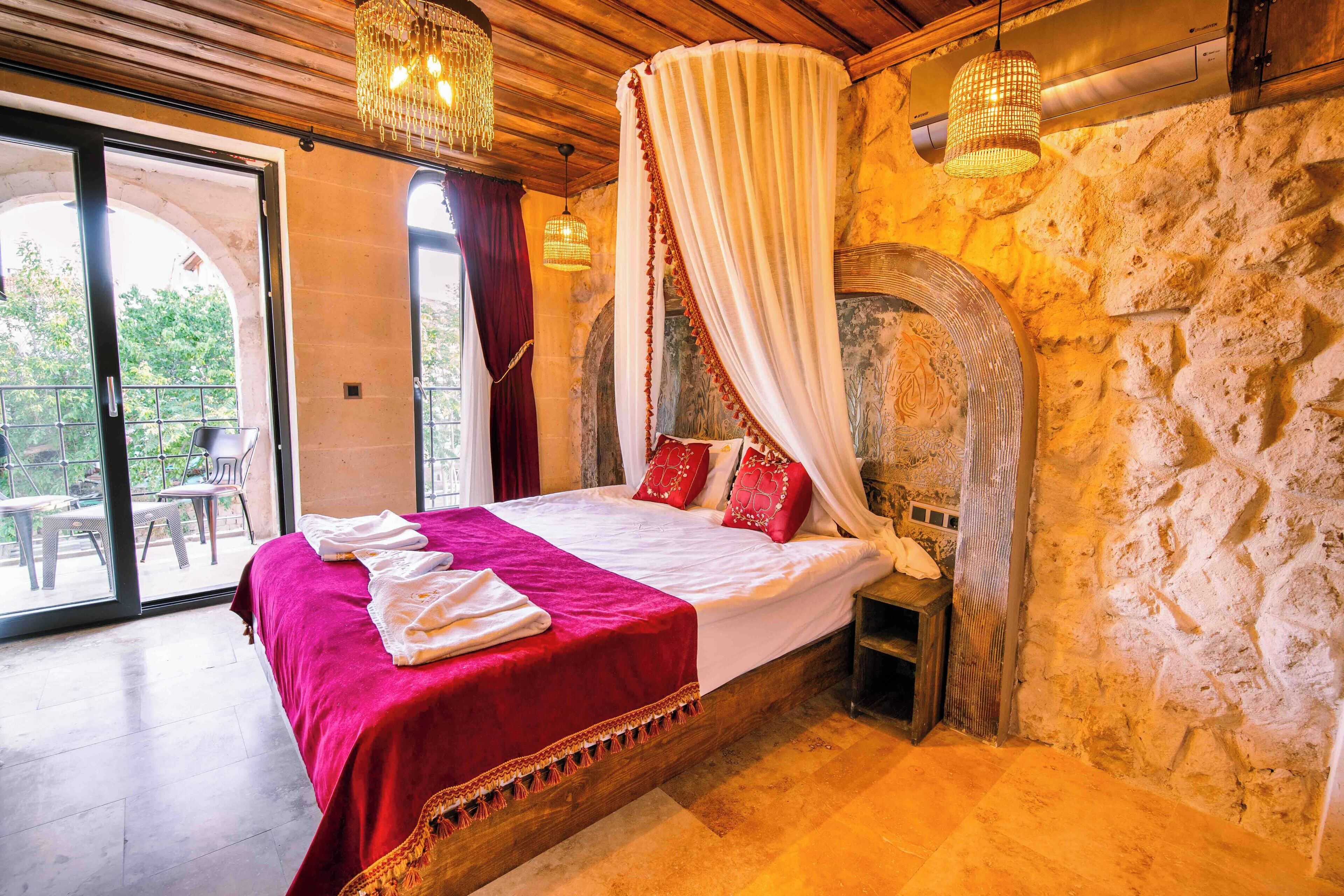 Alika Castle House