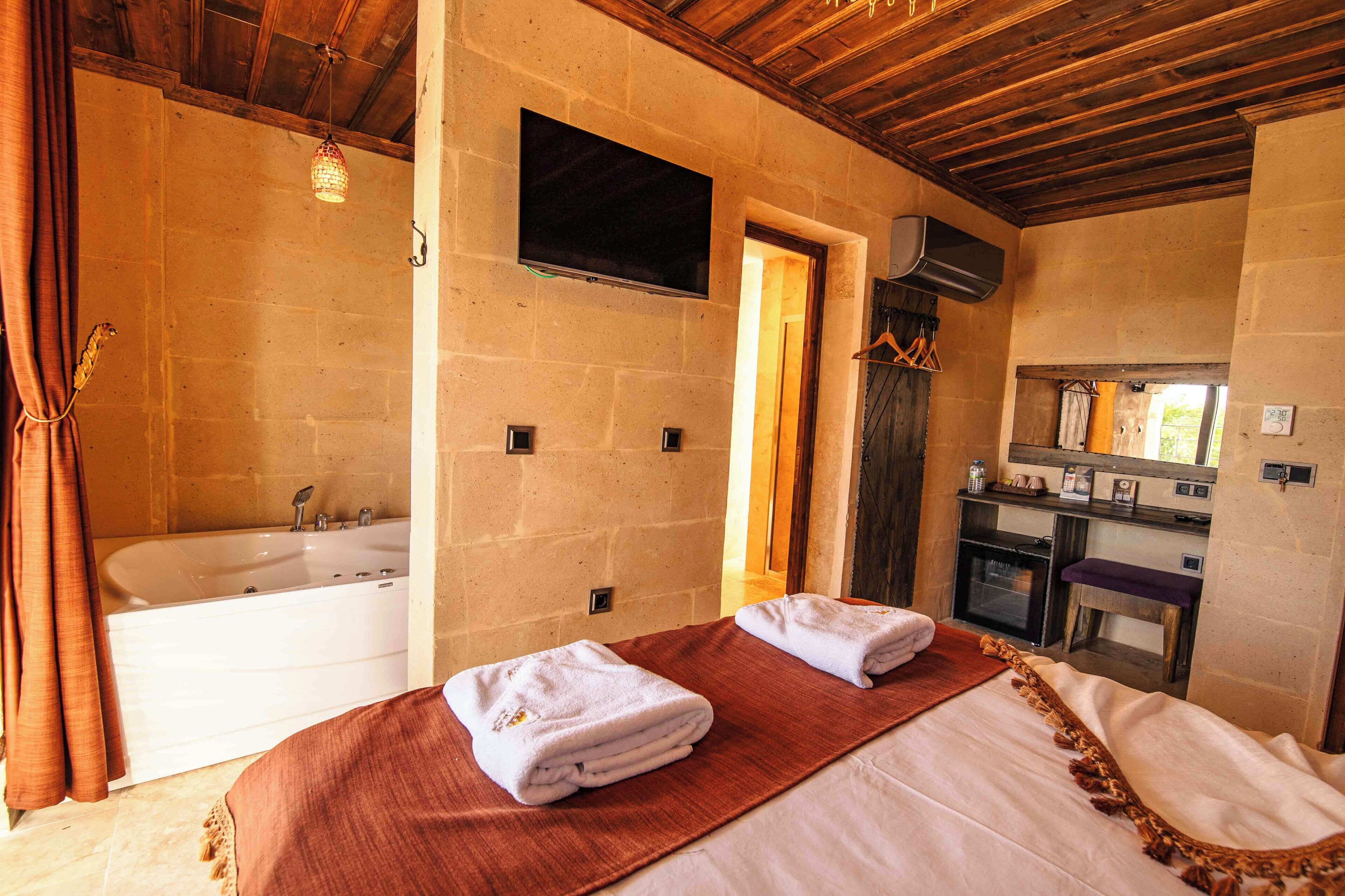 Alika Castle House