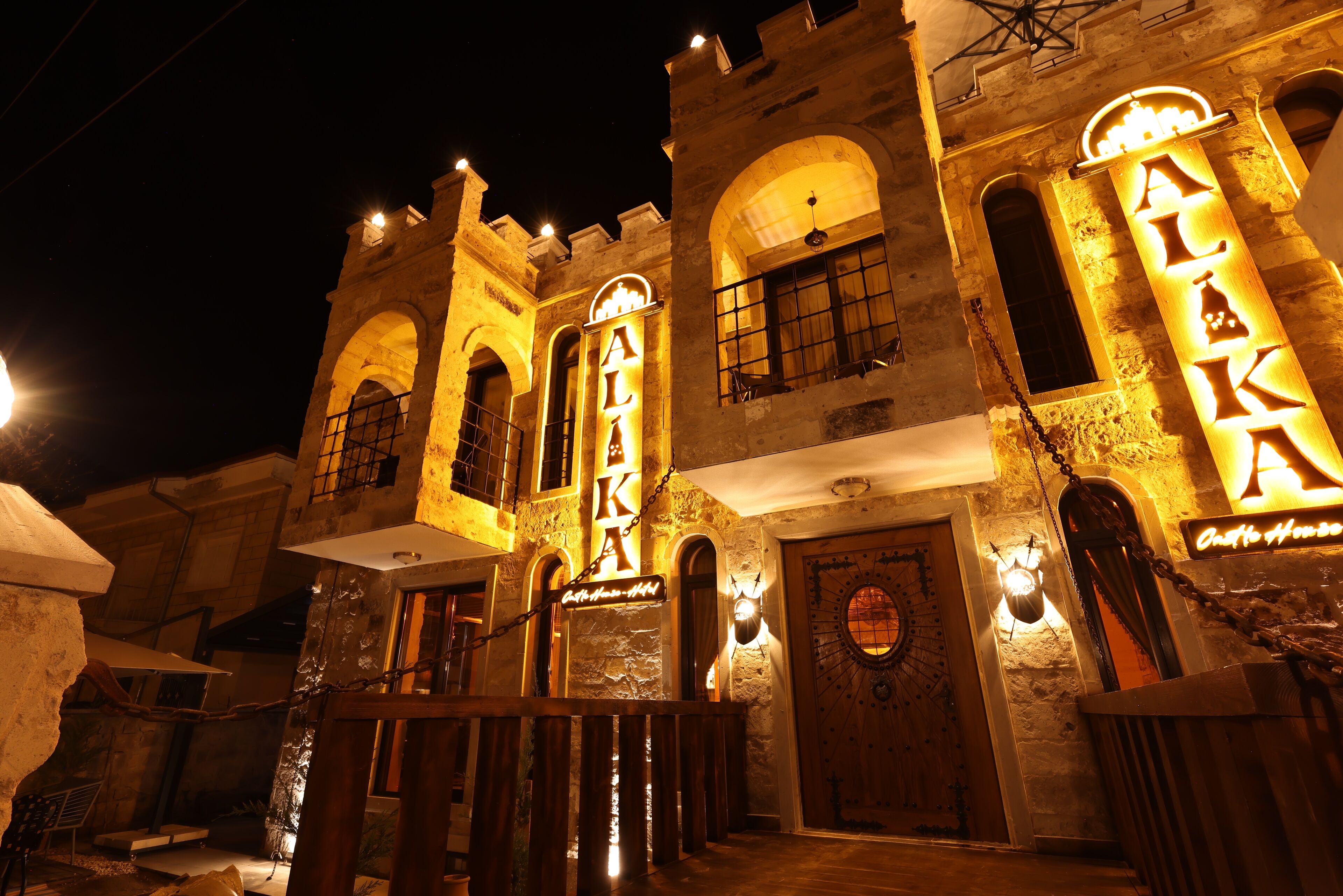 Alika Castle House