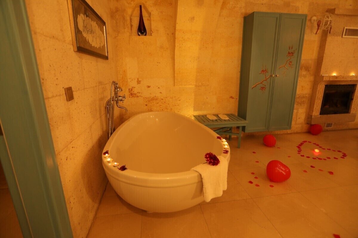 Anatelein Boutique Cave