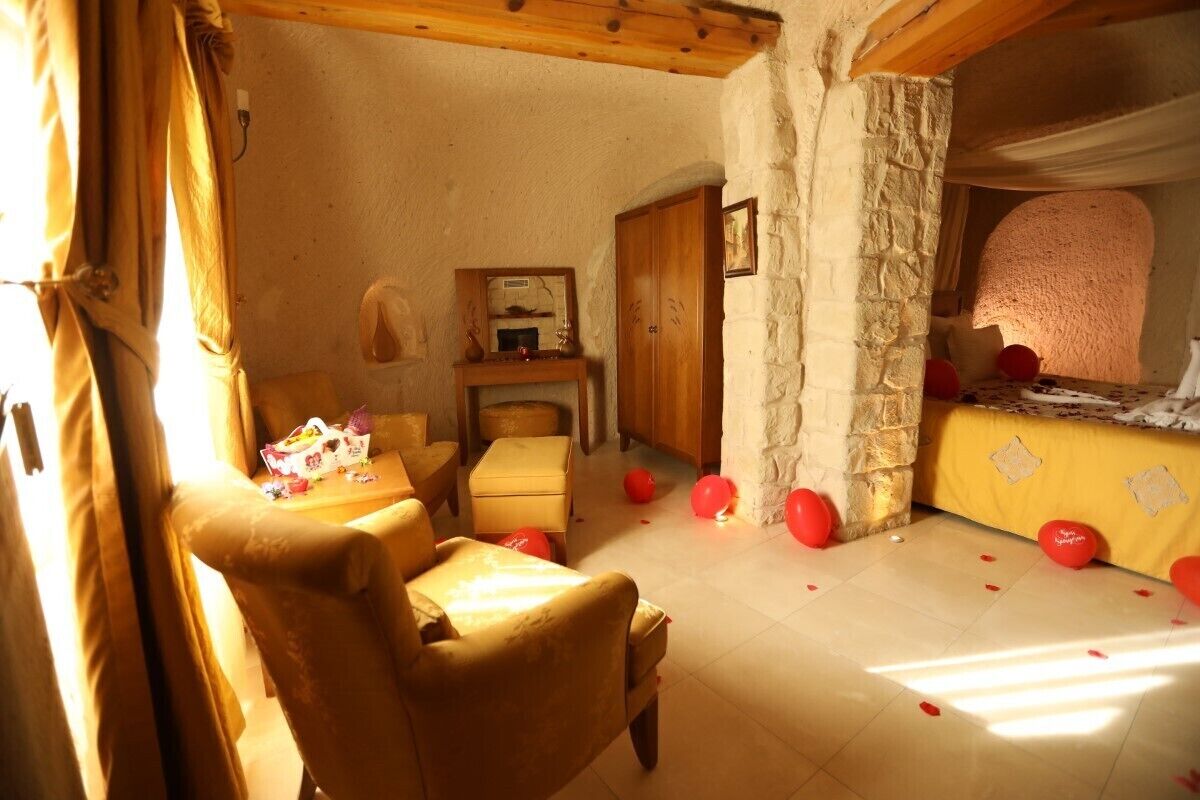 Anatelein Boutique Cave