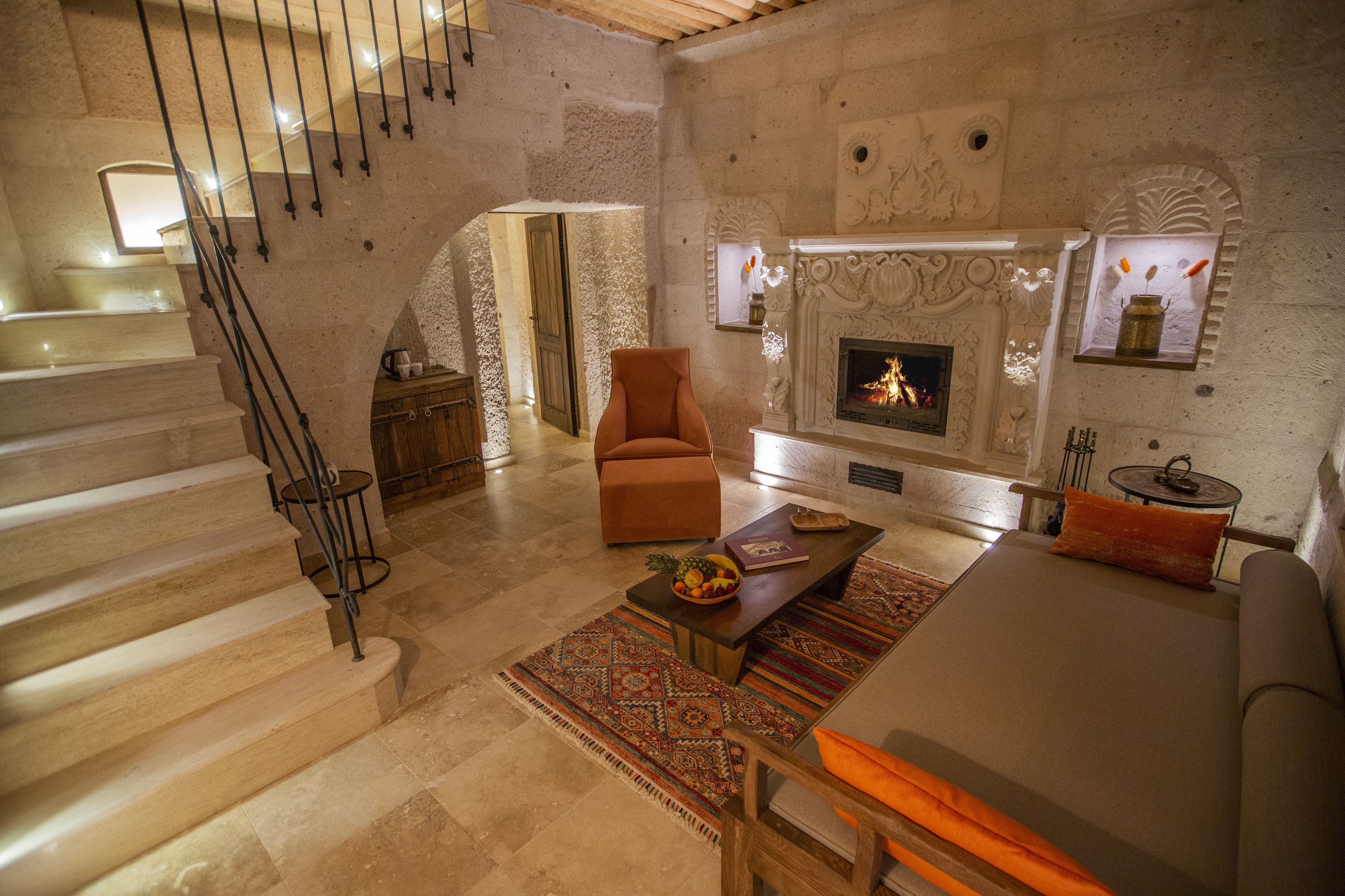 Nino Cave Suites