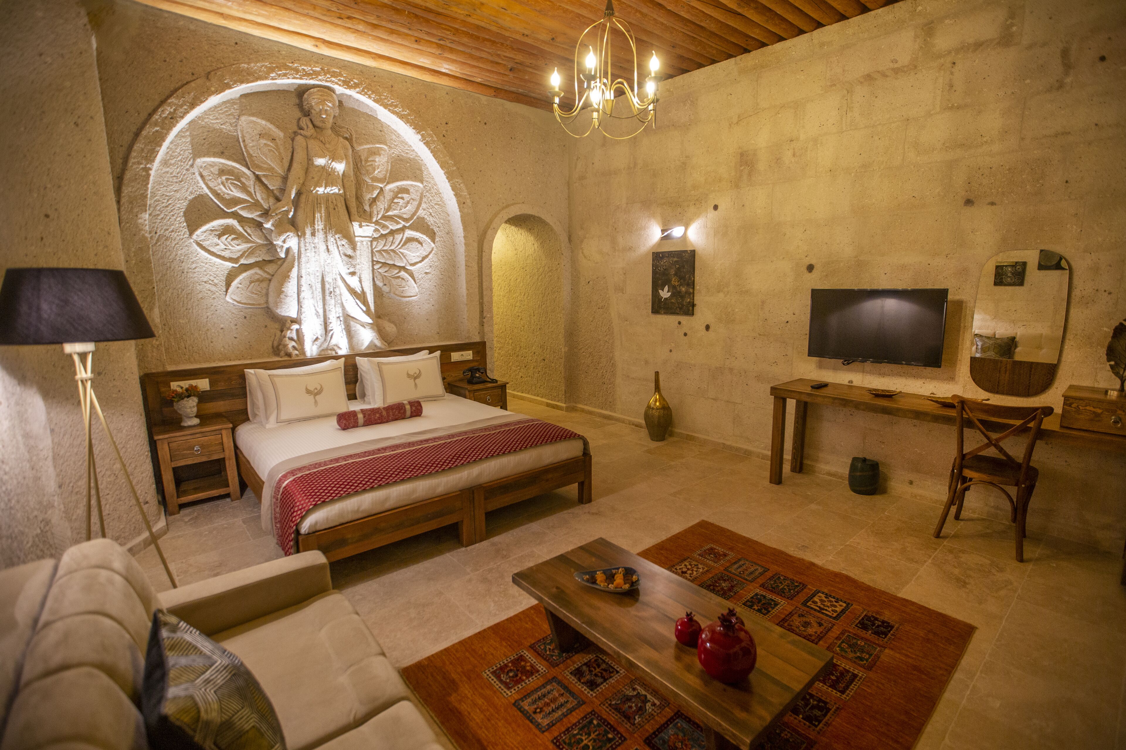 Nino Cave Suites