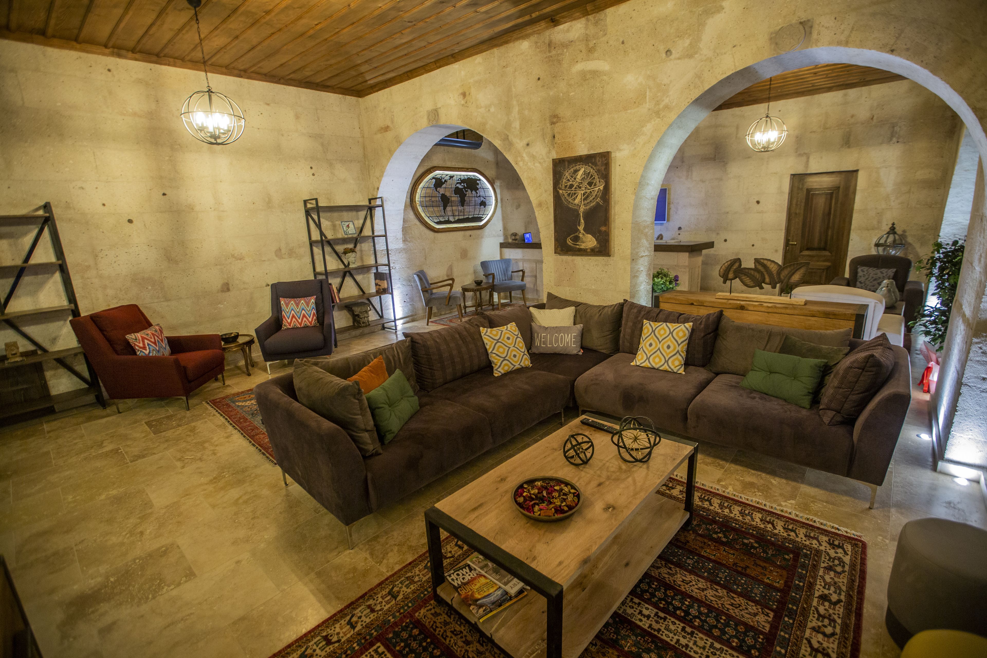 Nino Cave Suites